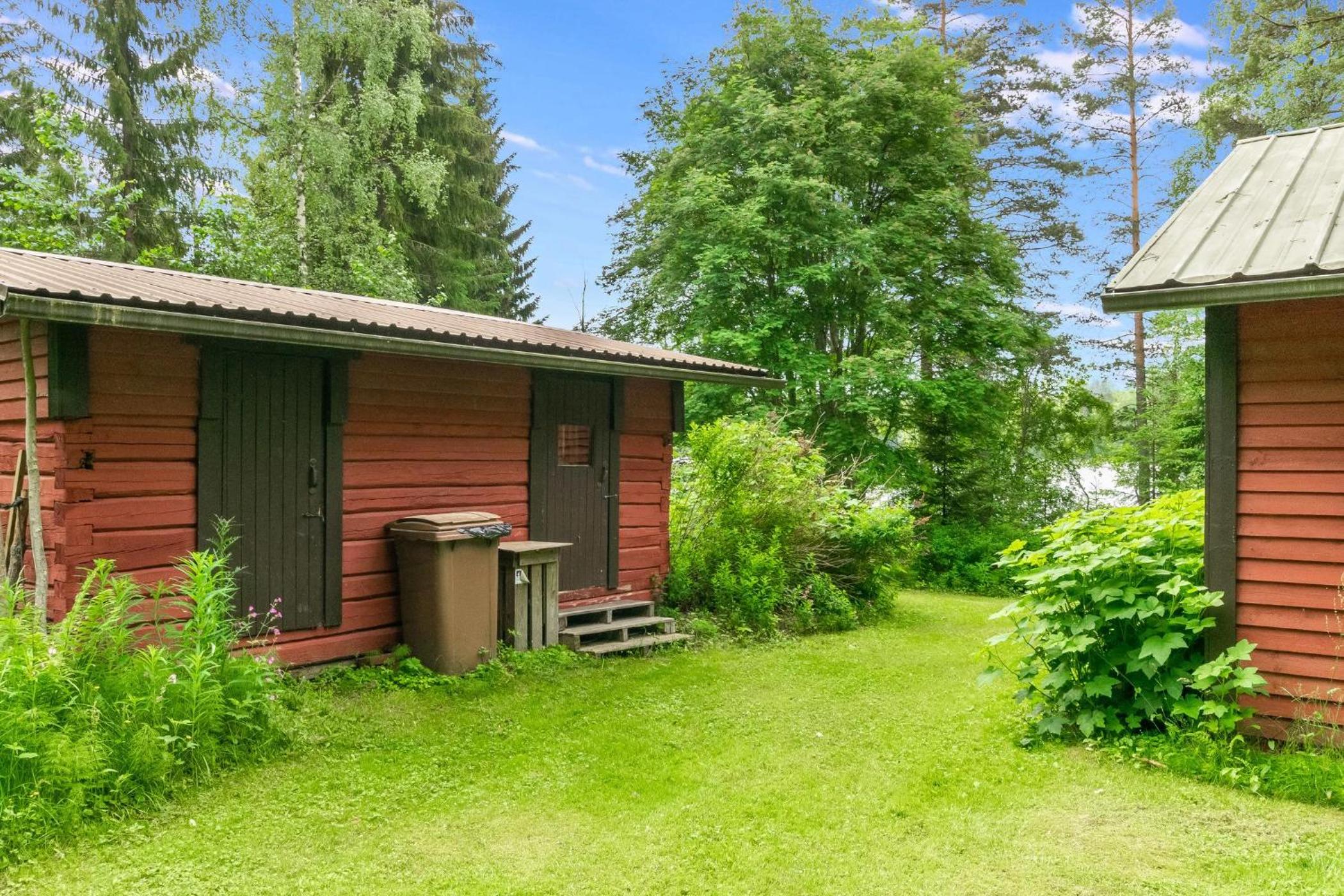 One-Bedroom House - Photo 4