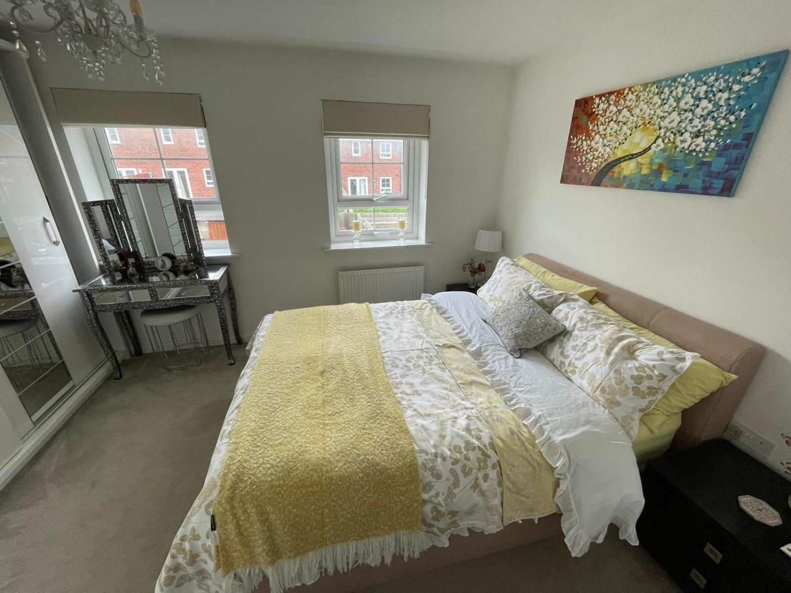 Two-Bedroom House photo 1