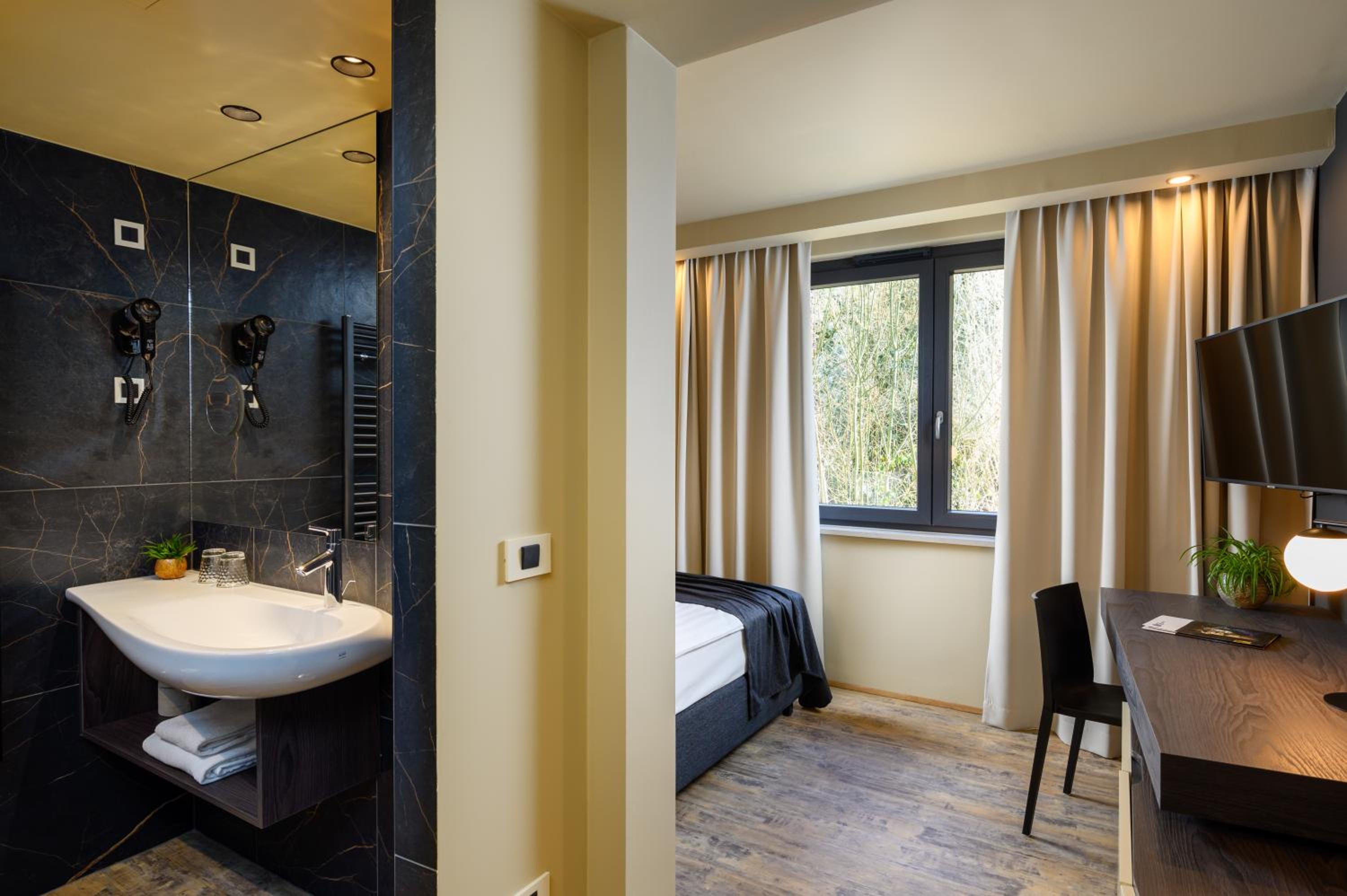 Small Double Room