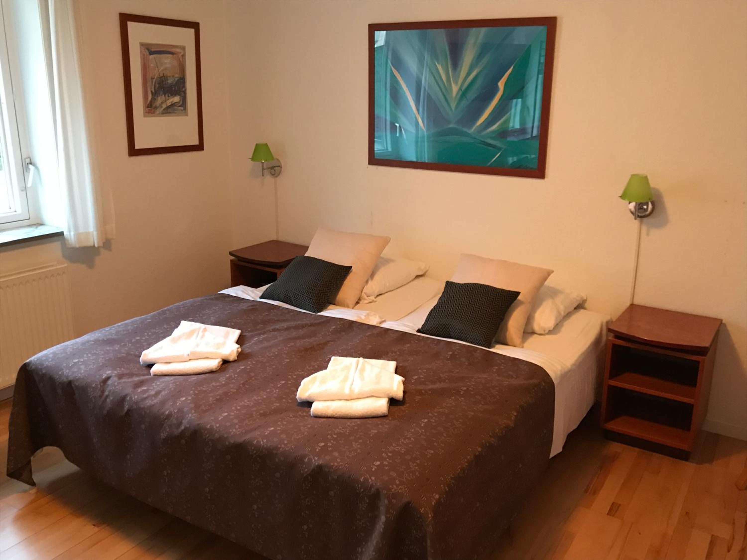 Double or Twin Room - Photo 10