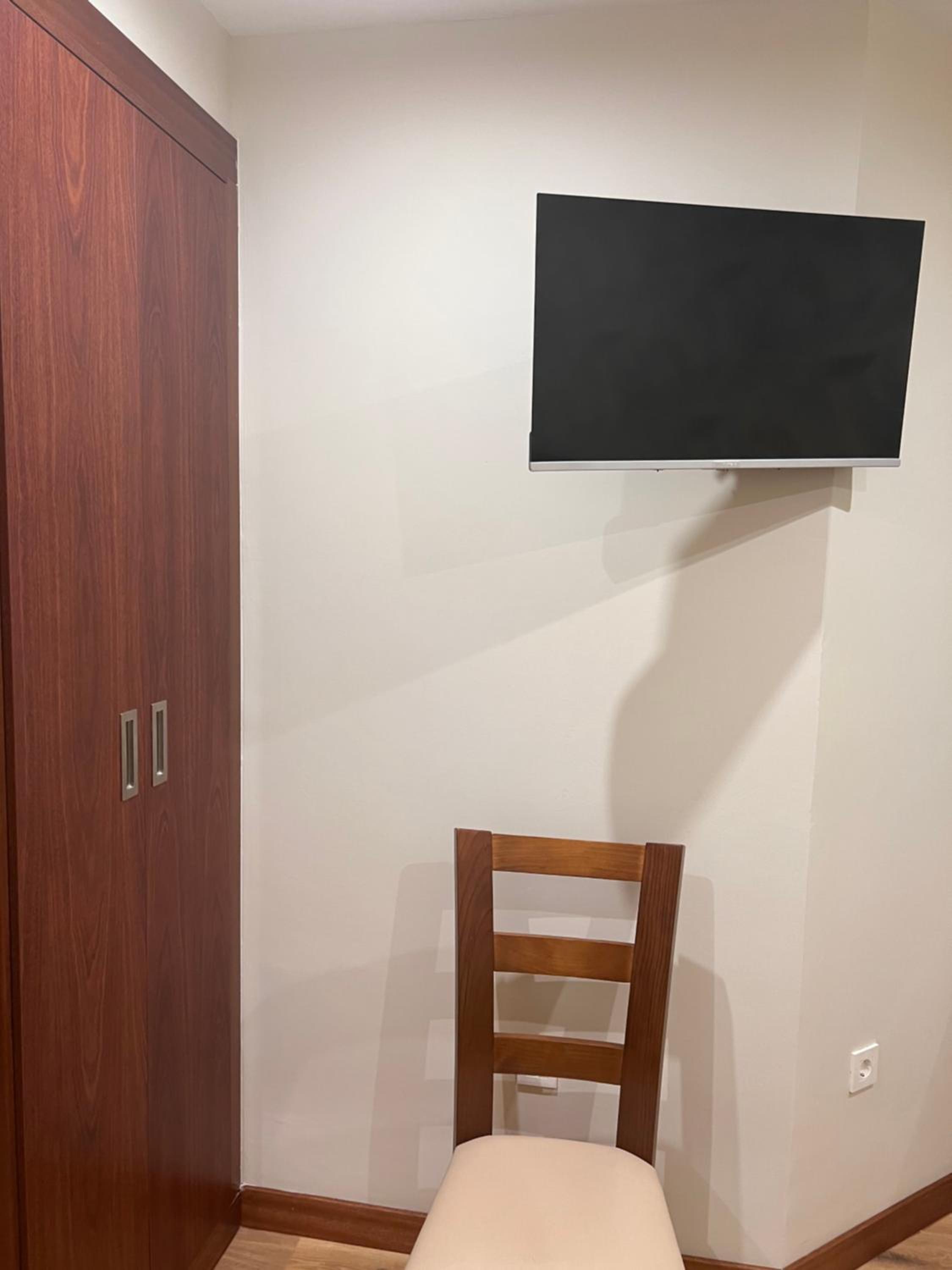 Double Room - Photo 3