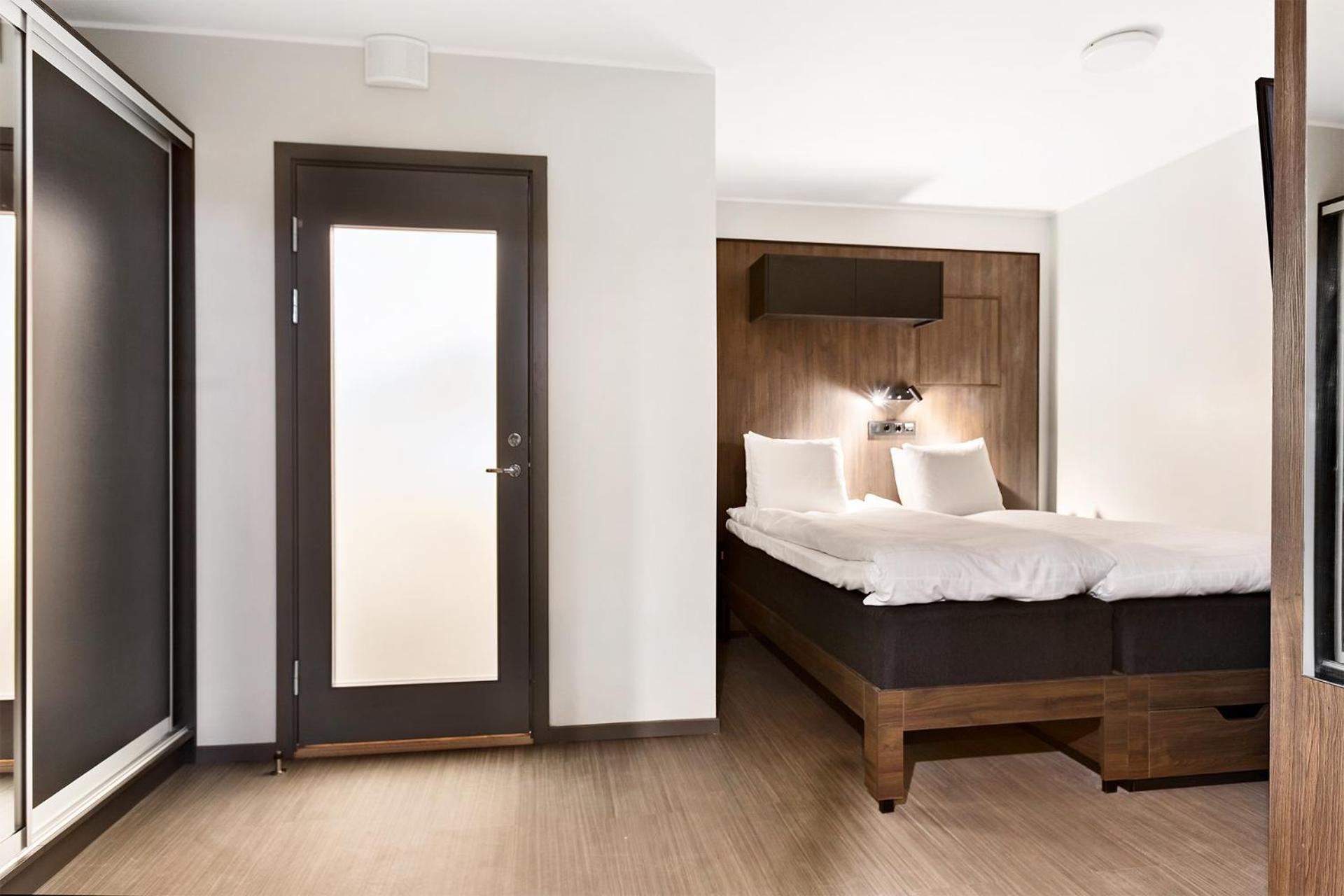 Standard Twin Room - no window - Photo 3