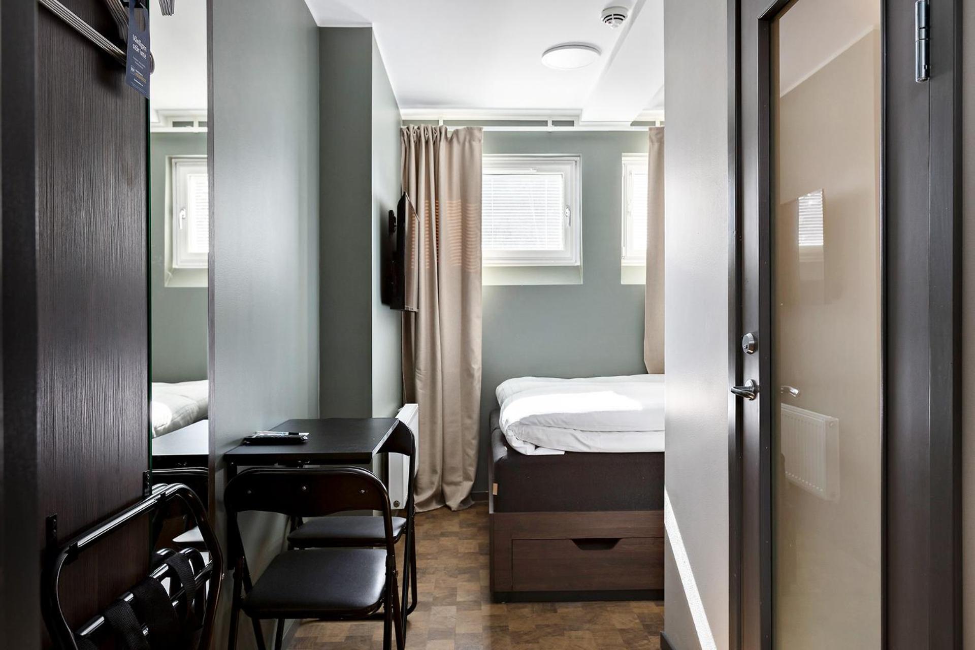 Standard Double Room - Photo 5