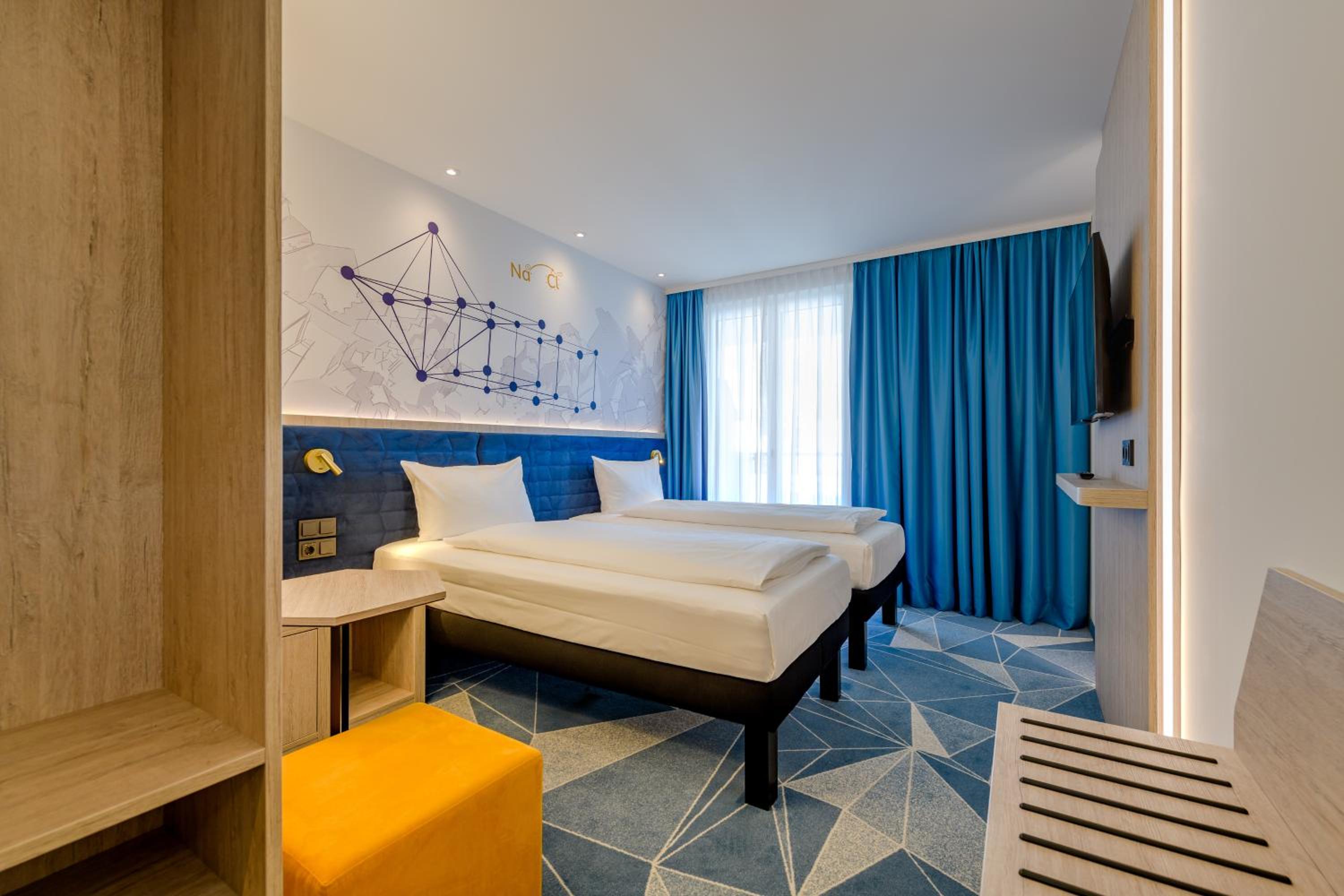 Modern Comfort Twin Room - Photo 7
