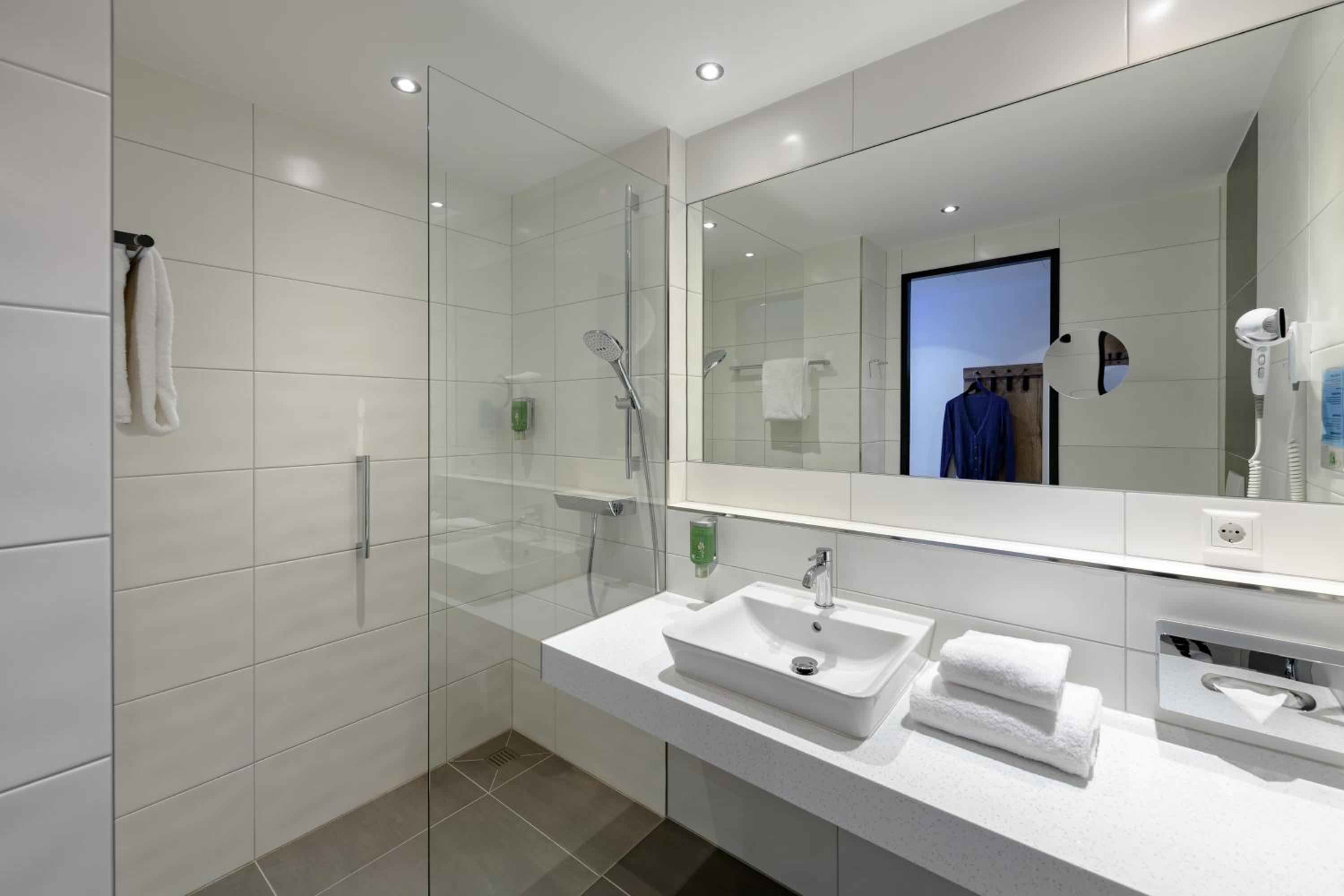 Modern Comfort Double Room - Photo 5