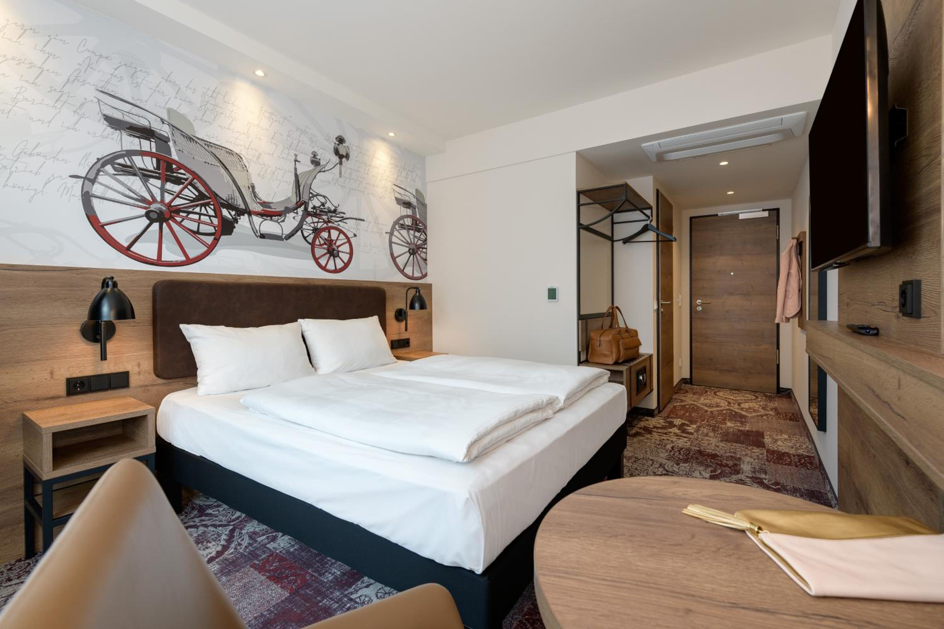 Modern Comfort Double Room - Photo 17