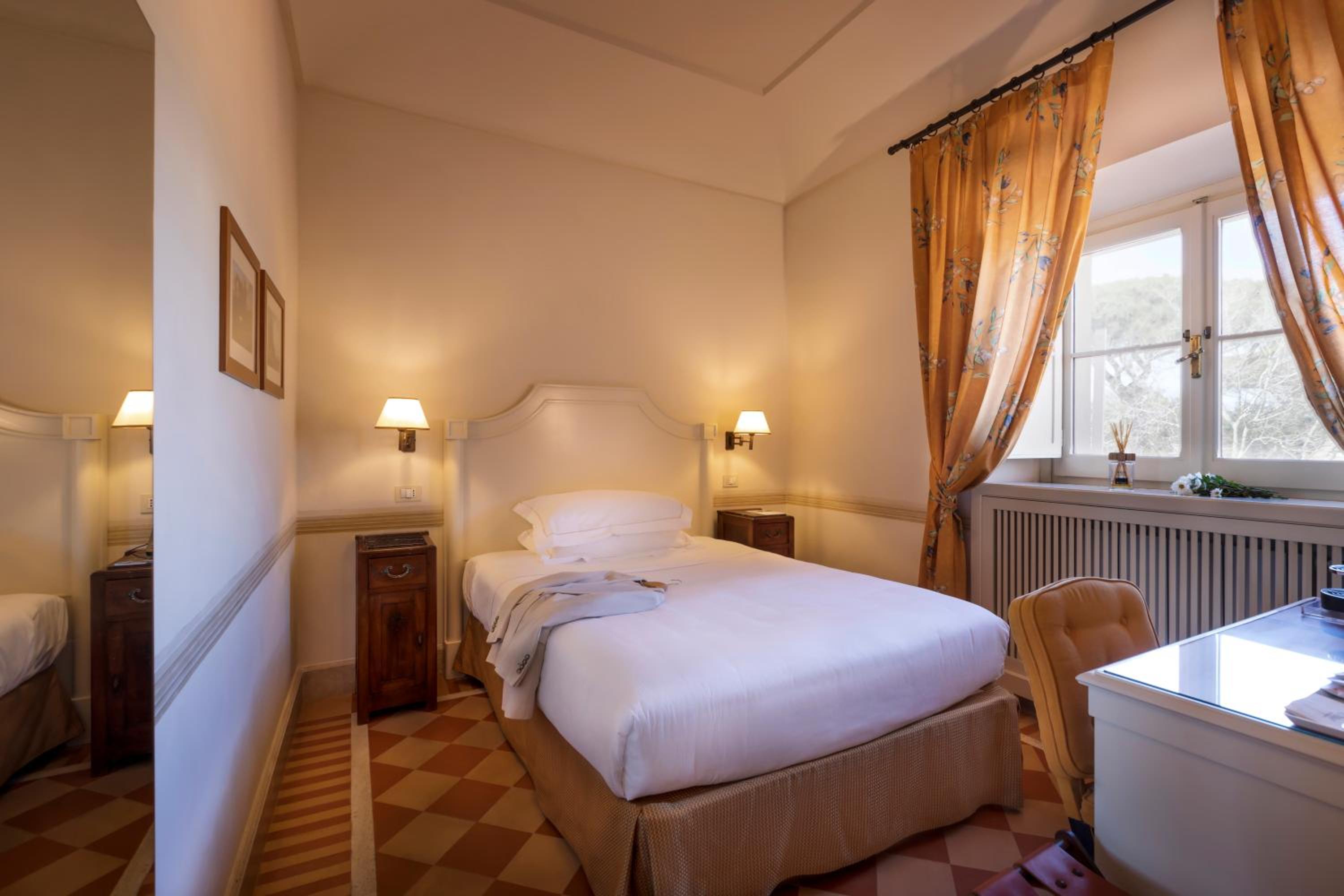 Business Single Room with Shower and Spa Package photo 1