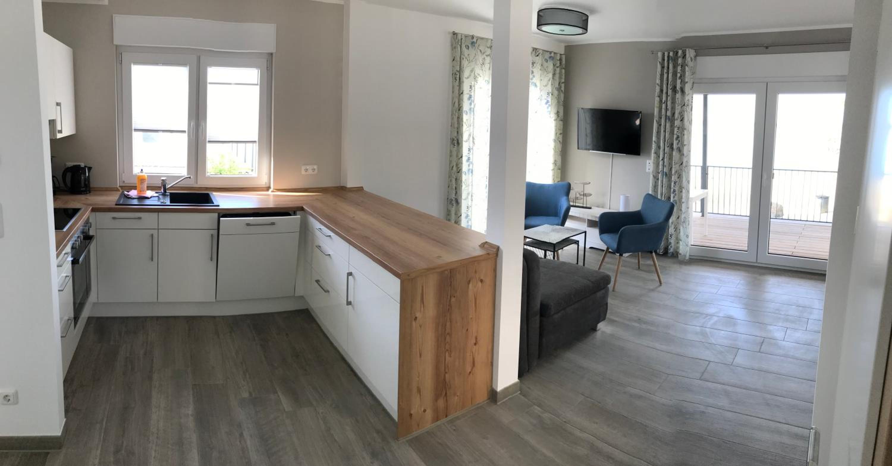Two-Bedroom House photo 3