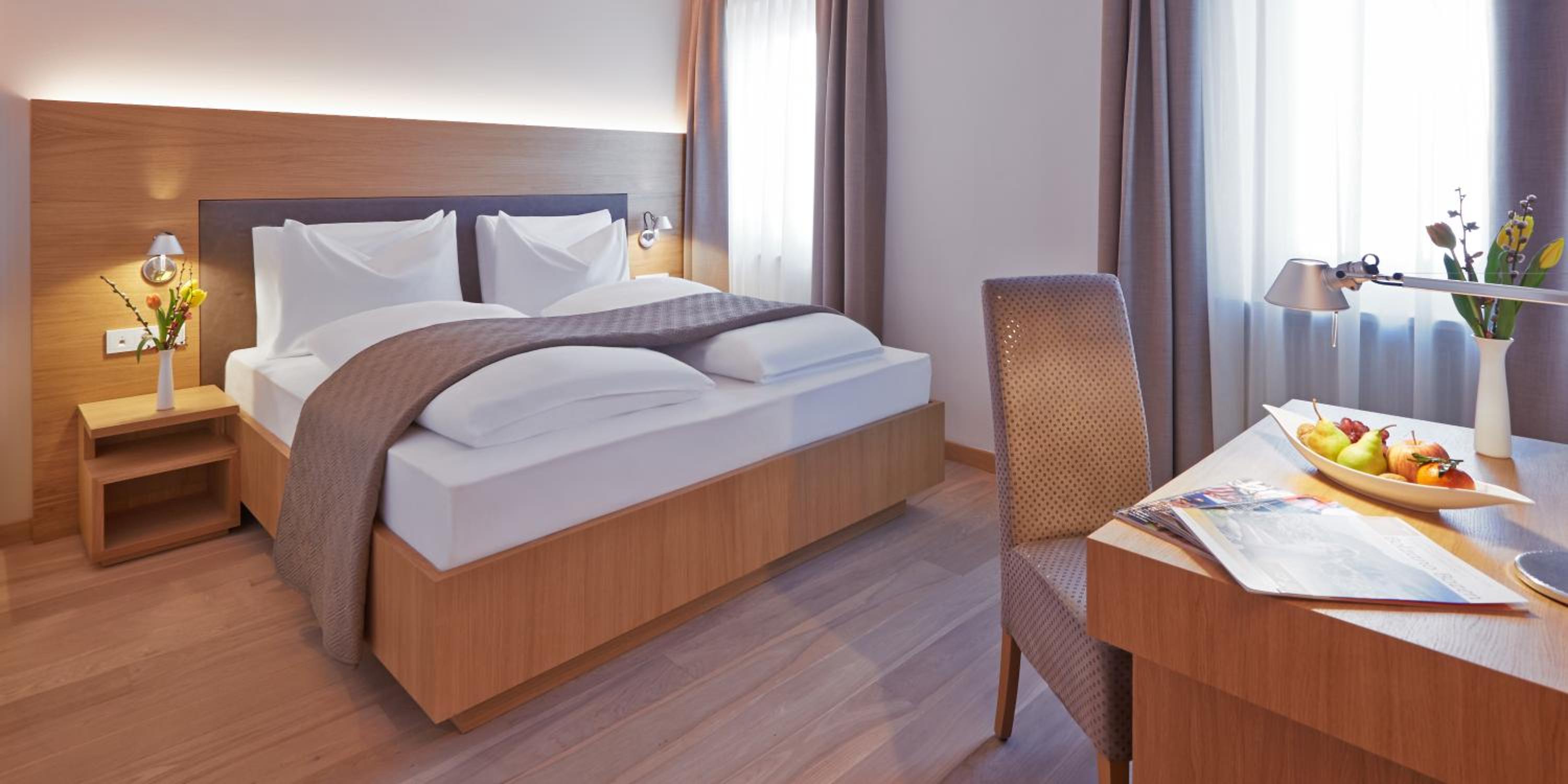 Double or Twin Room - Photo 4