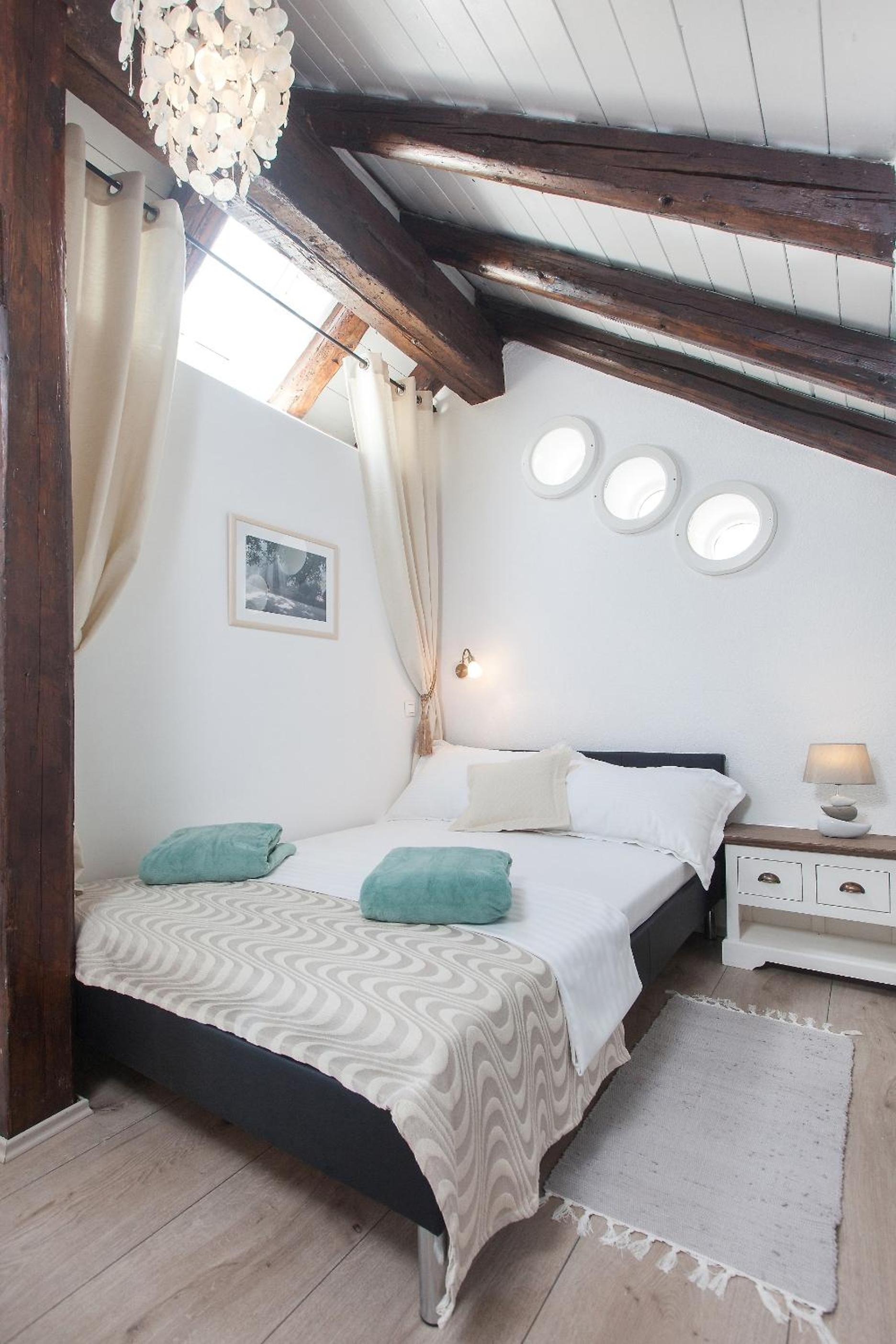 Villa photo 3