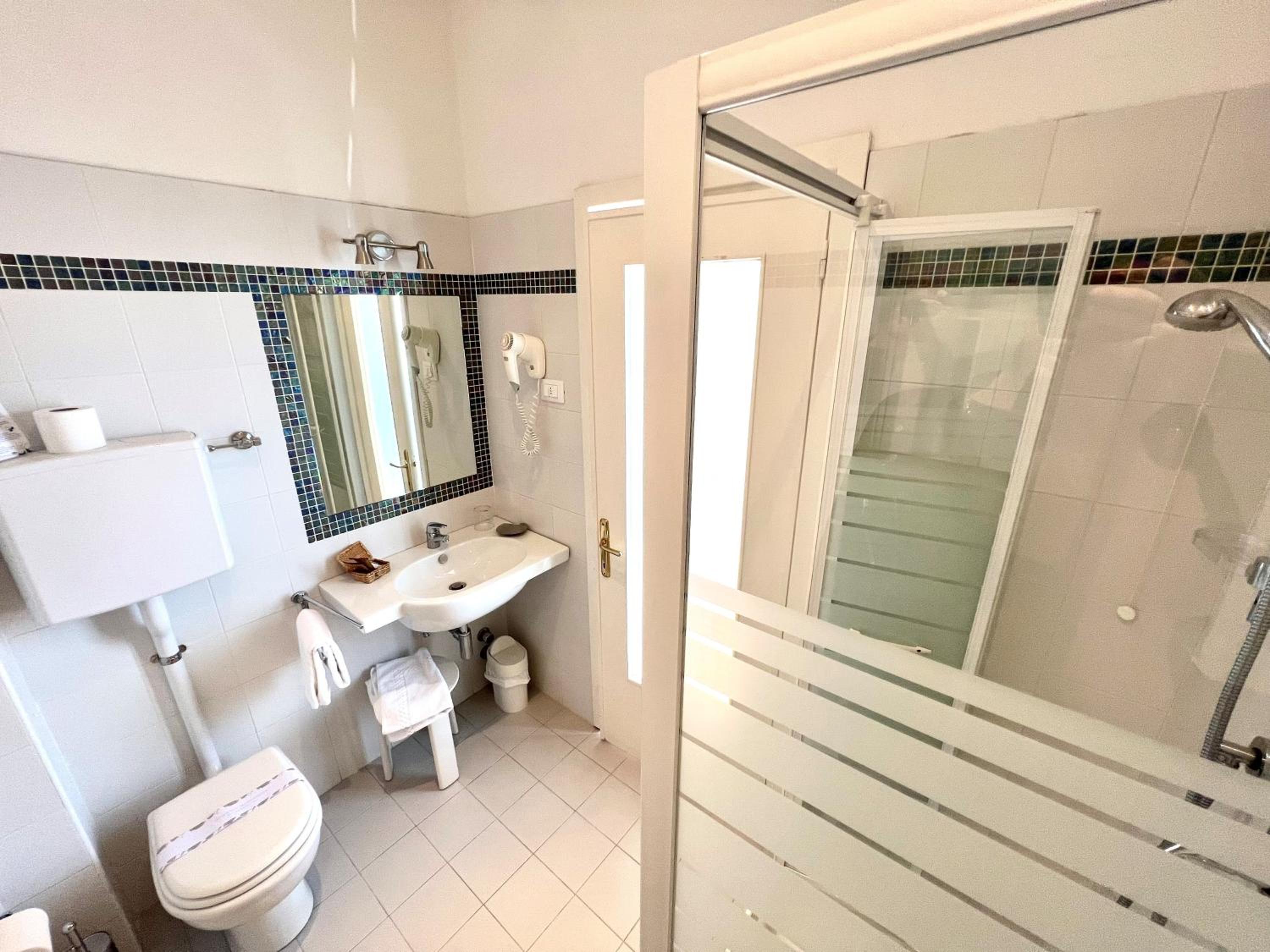 Single Room with Sea View photo 2