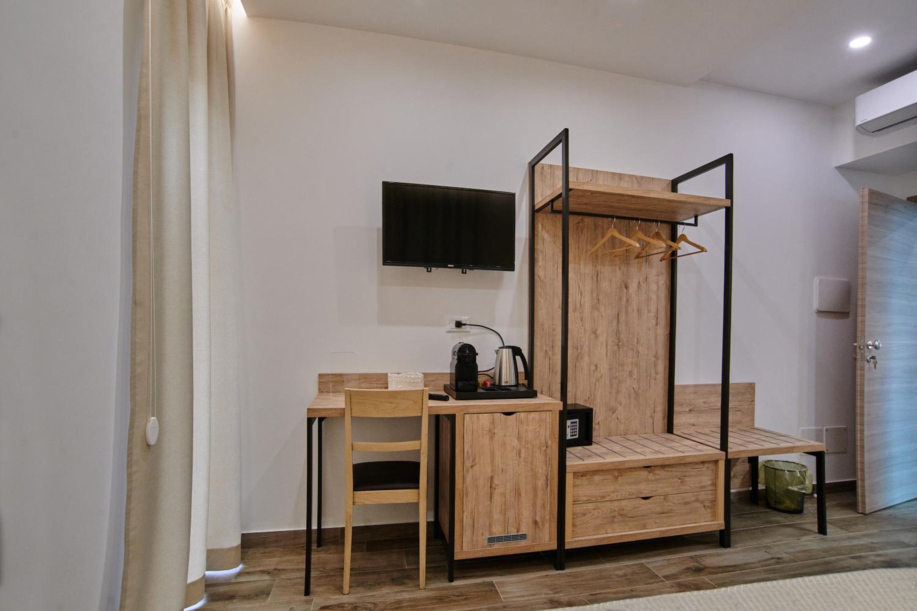Triple Room with Balcony photo 1