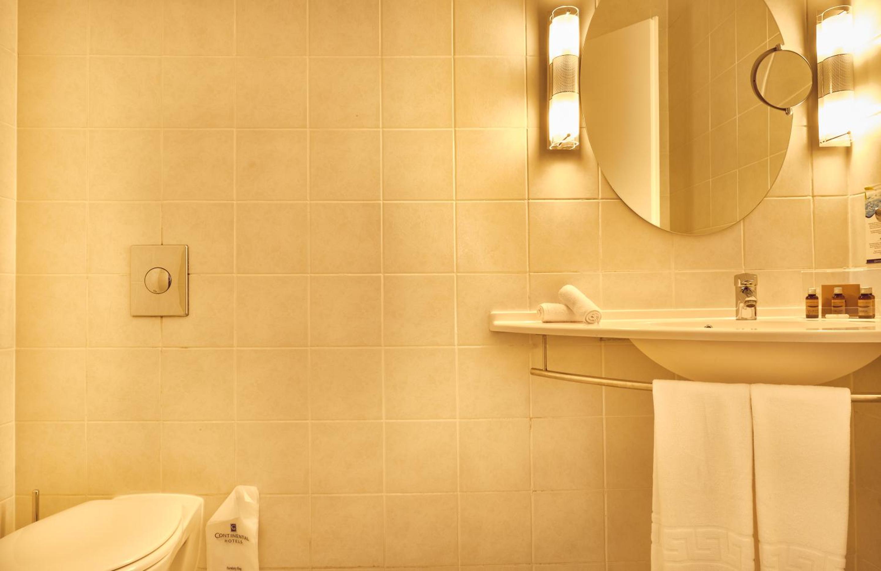 Family Suite - Photo 6