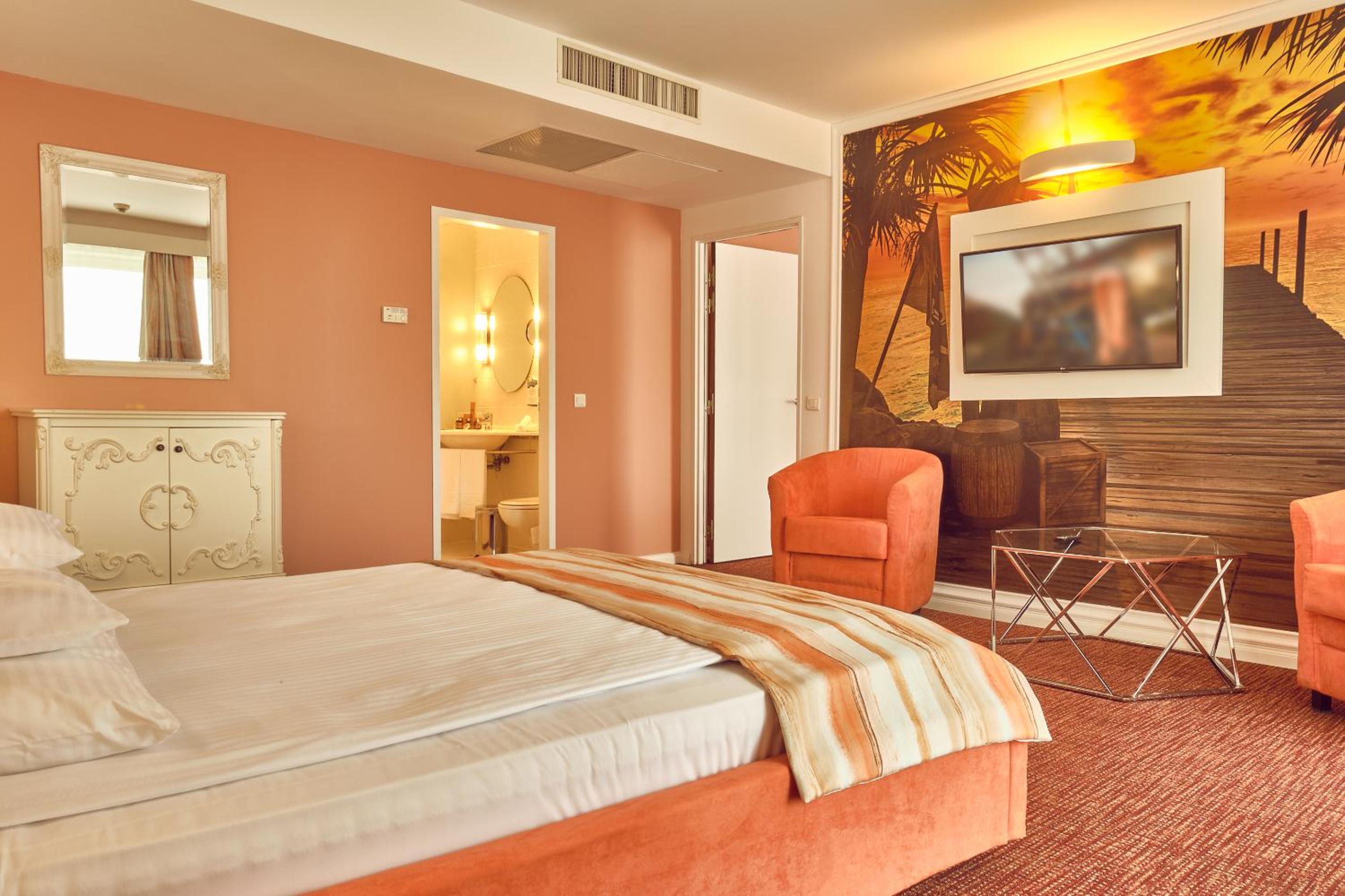 Family Suite - Photo 1