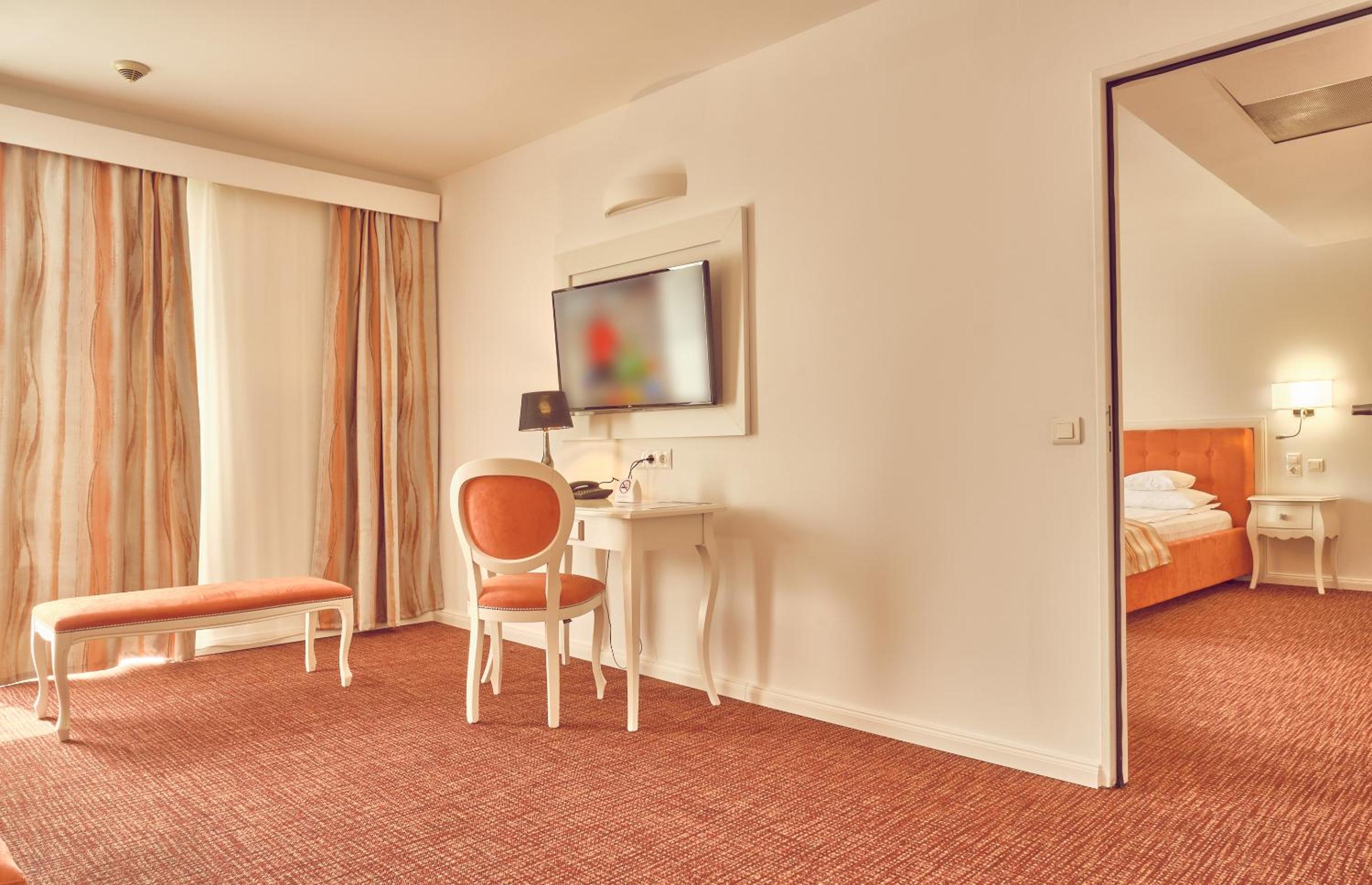 Family Suite - Photo 4