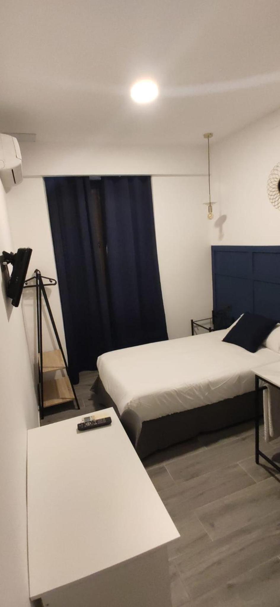 Habitación individual con baño privado