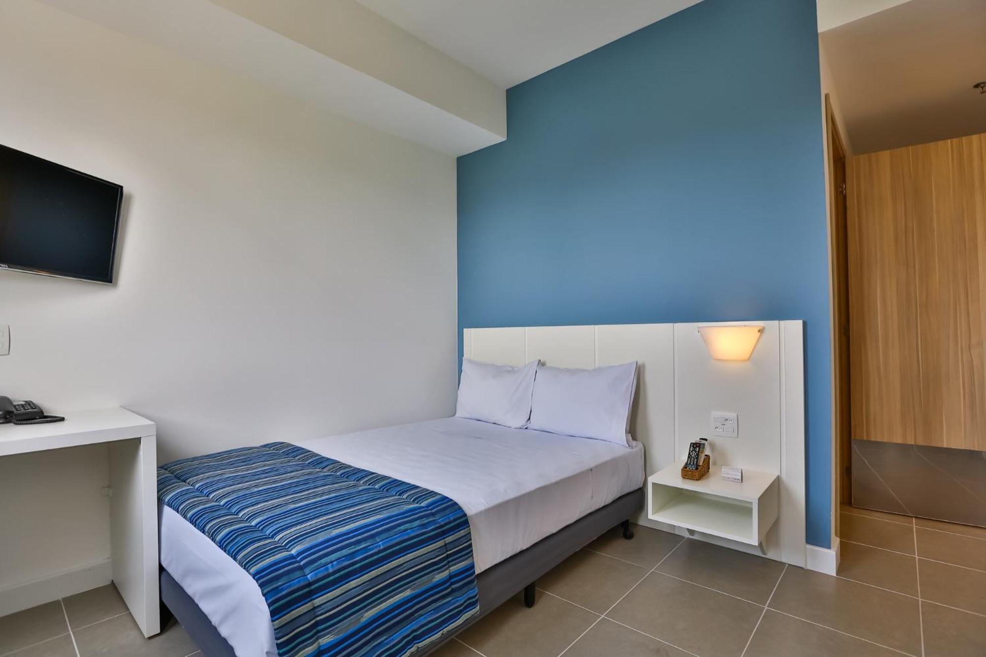Double Room - Disability Access photo 1
