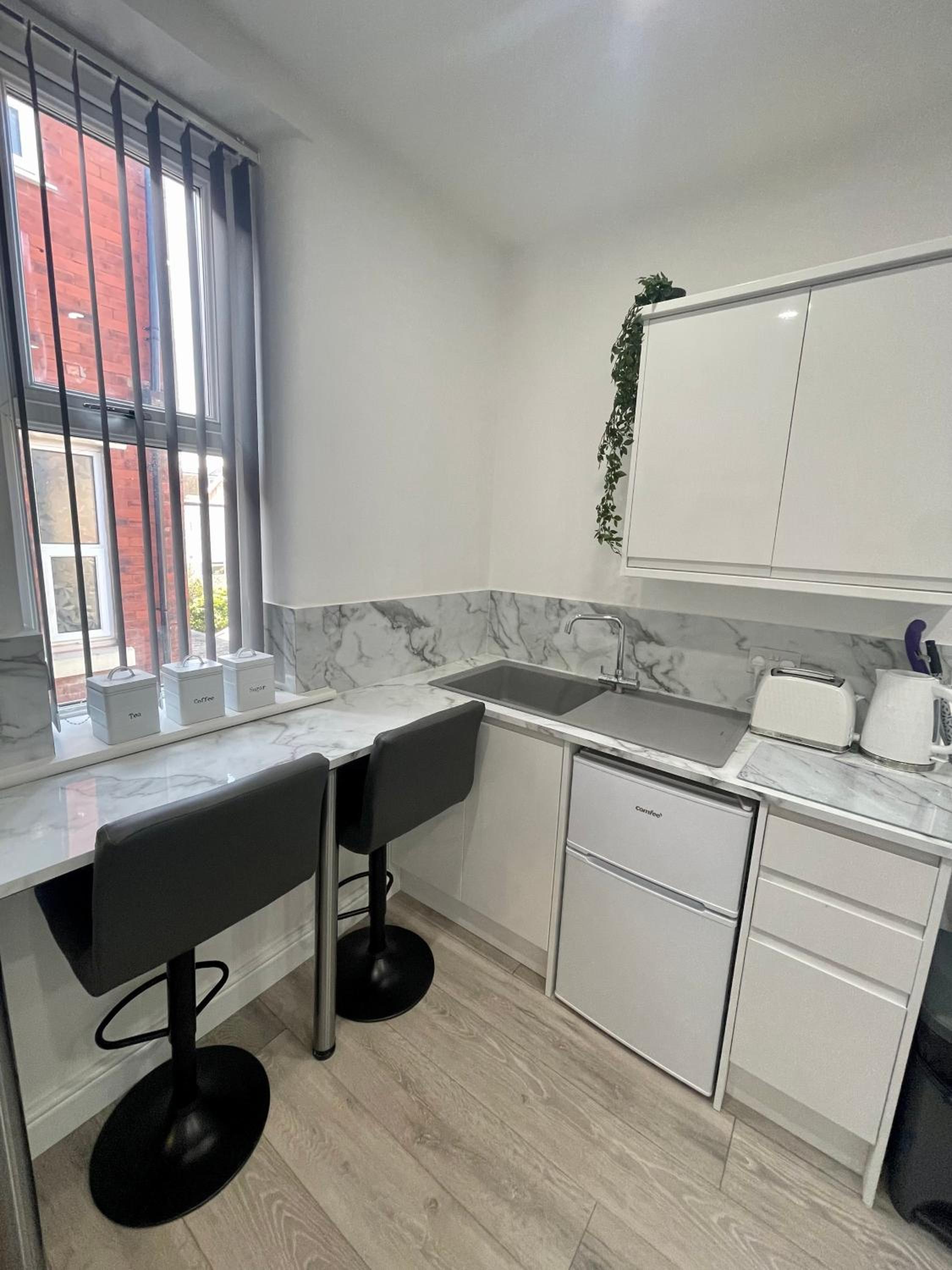 standard suite with spa bath  - Photo 10