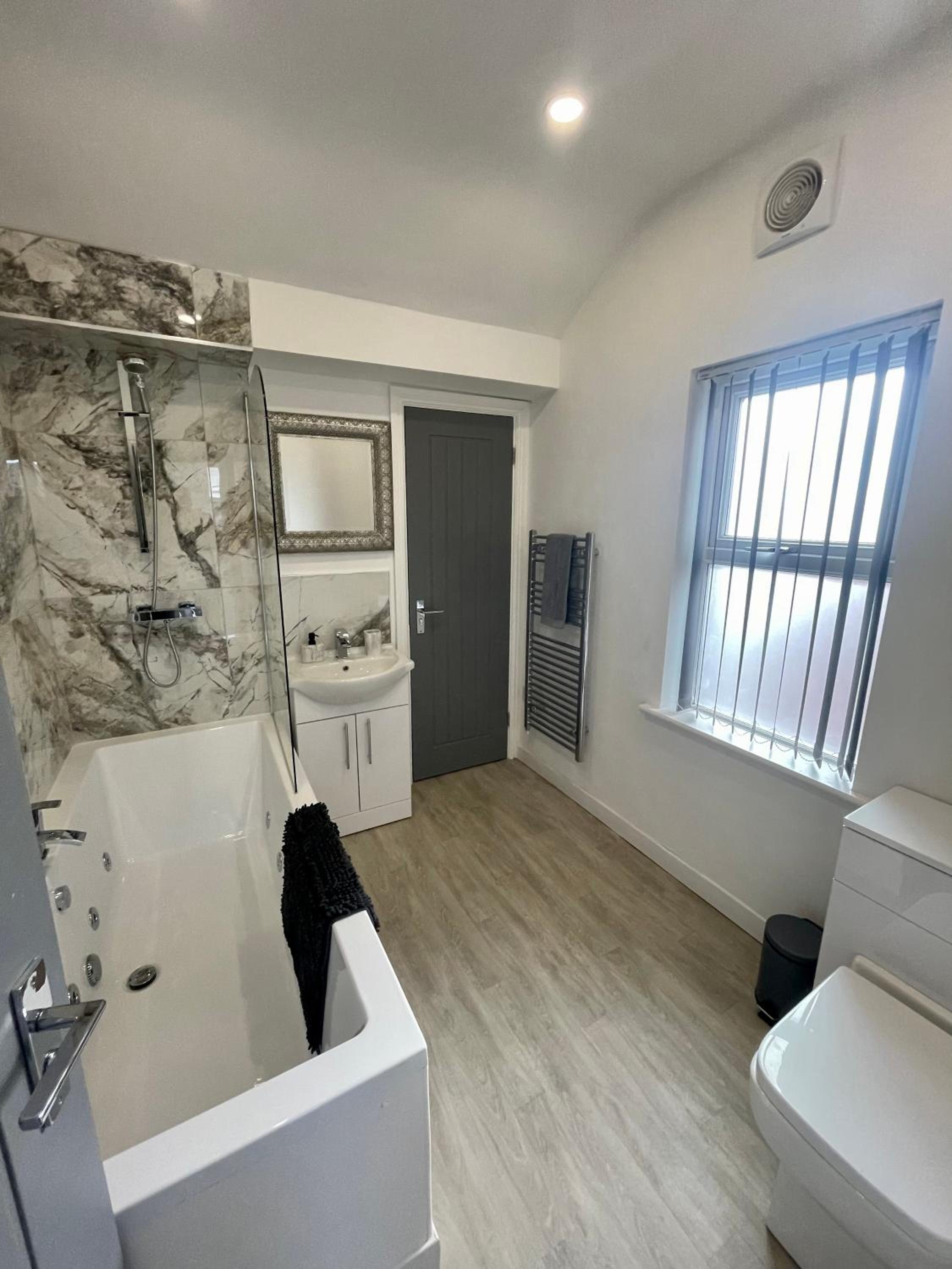 superior suite with spa bath  - Photo 20