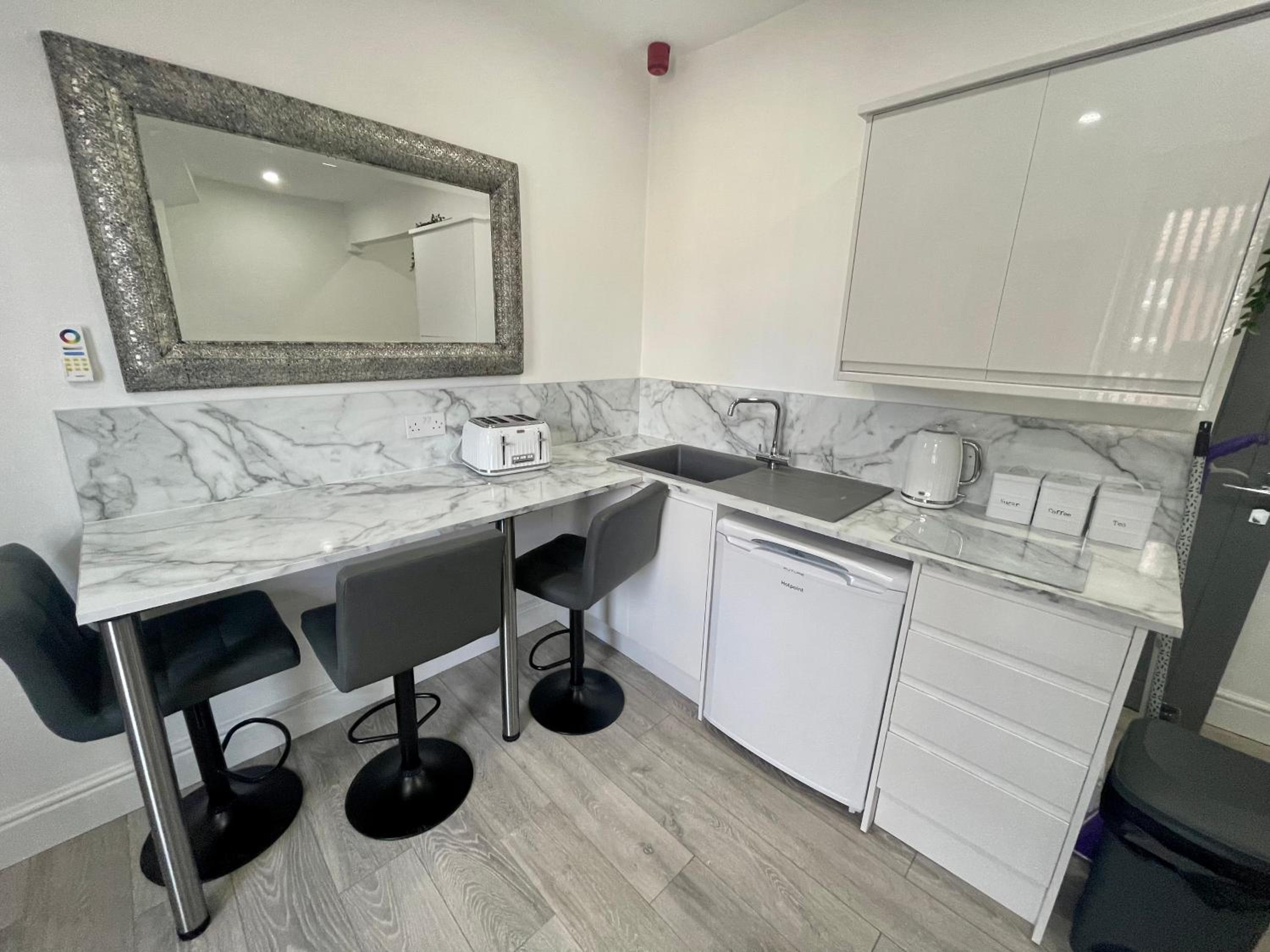 superior suite with spa bath  - Photo 21