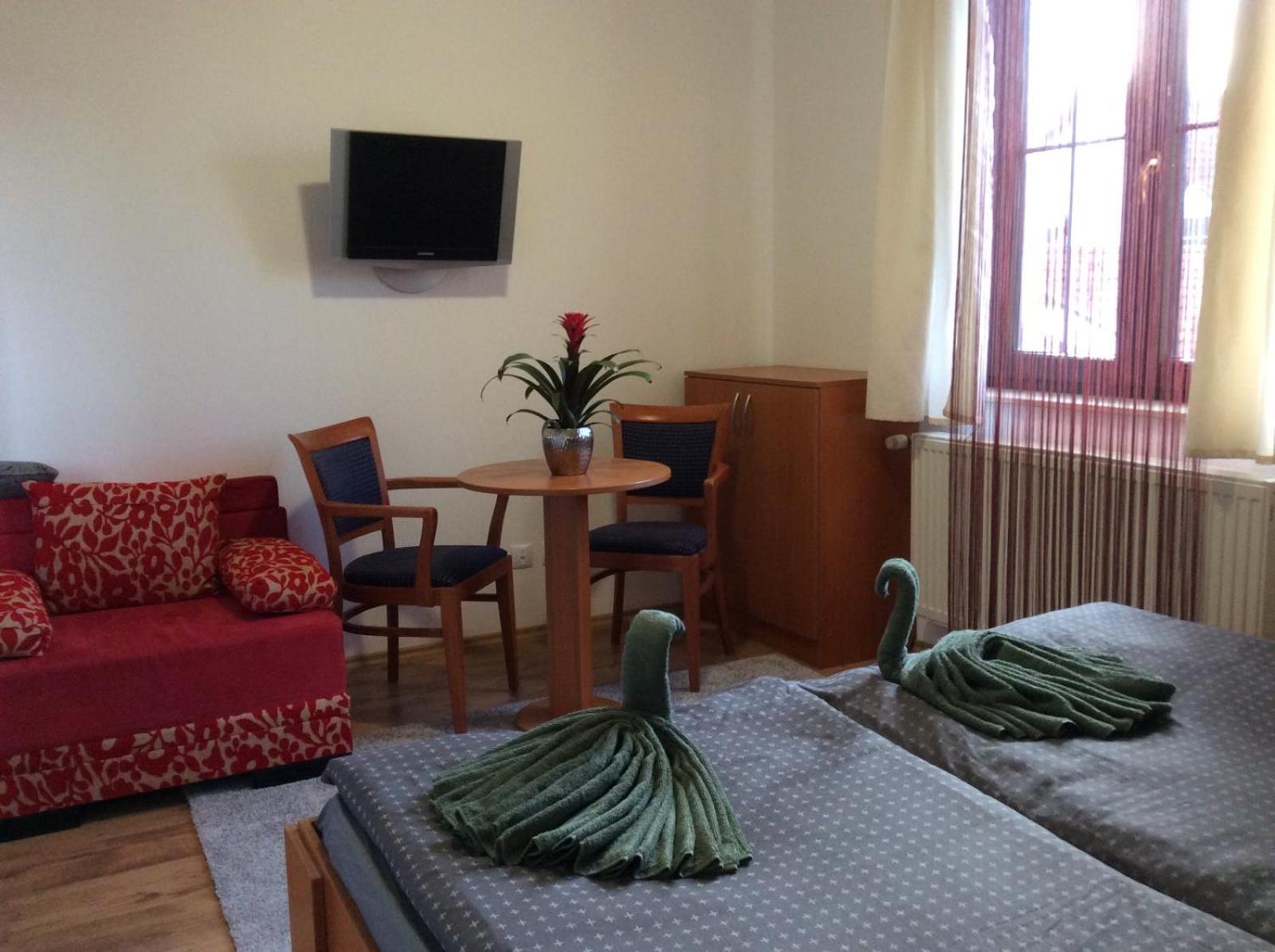 Classic Quadruple Room photo 3