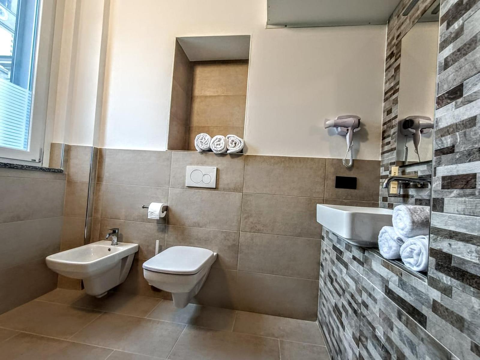 Standard Triple Room - Photo 15