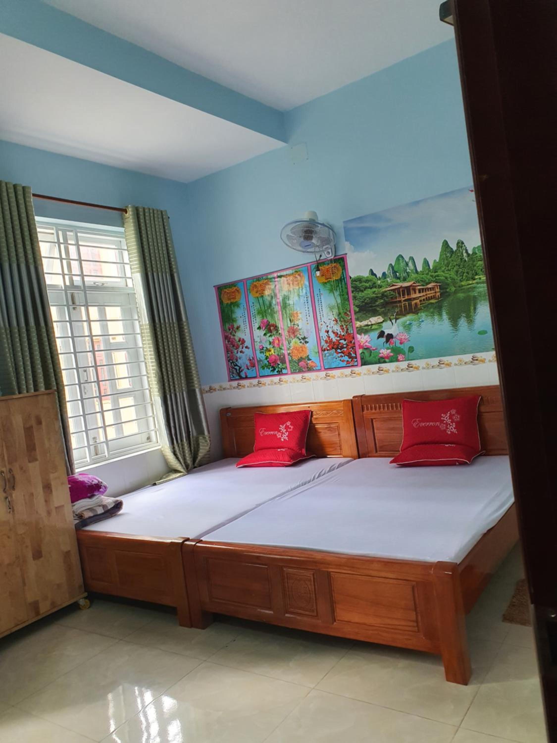 Mixed Dormitory Room photo 3