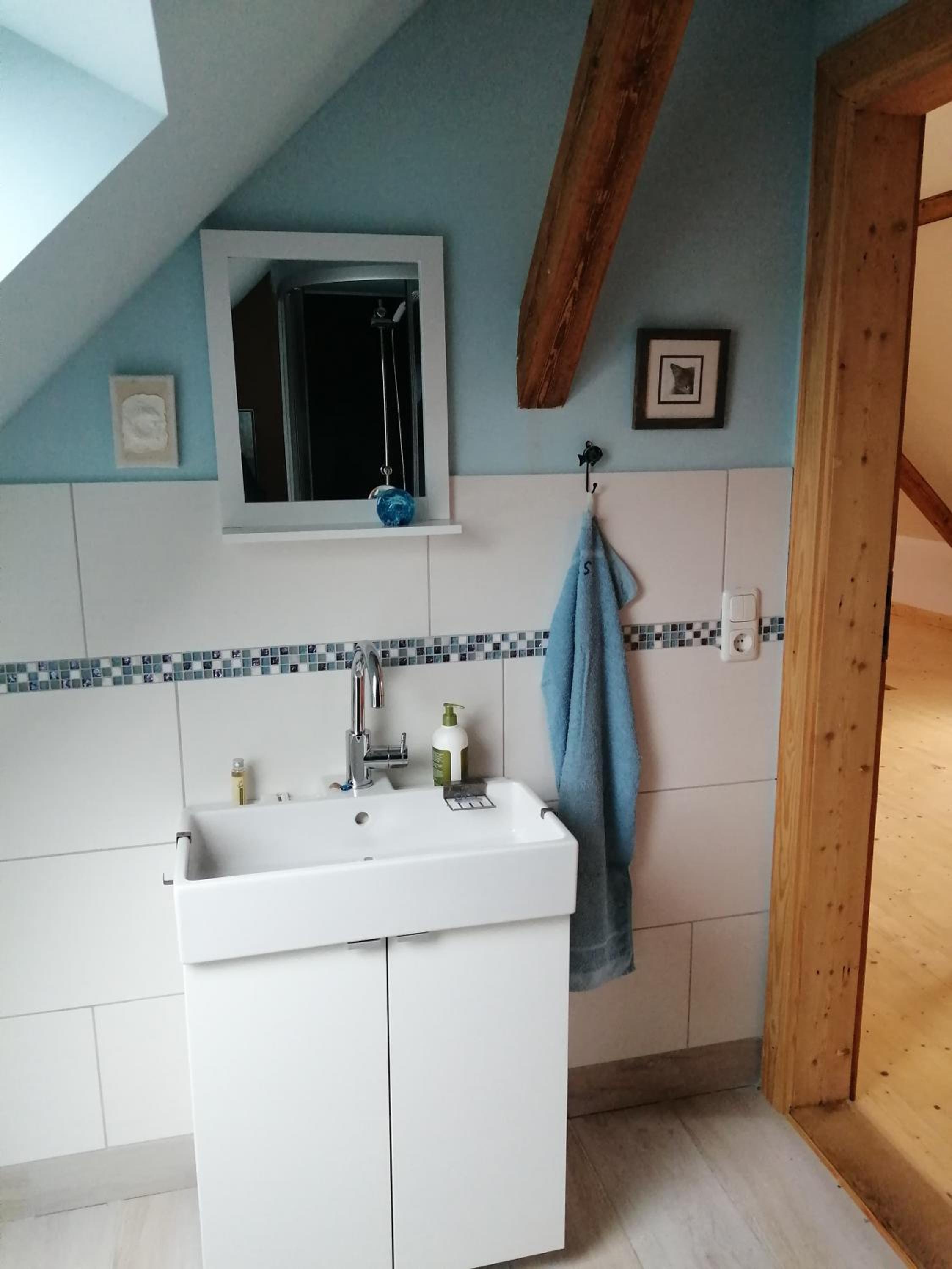 One-Bedroom Apartment - Photo 6