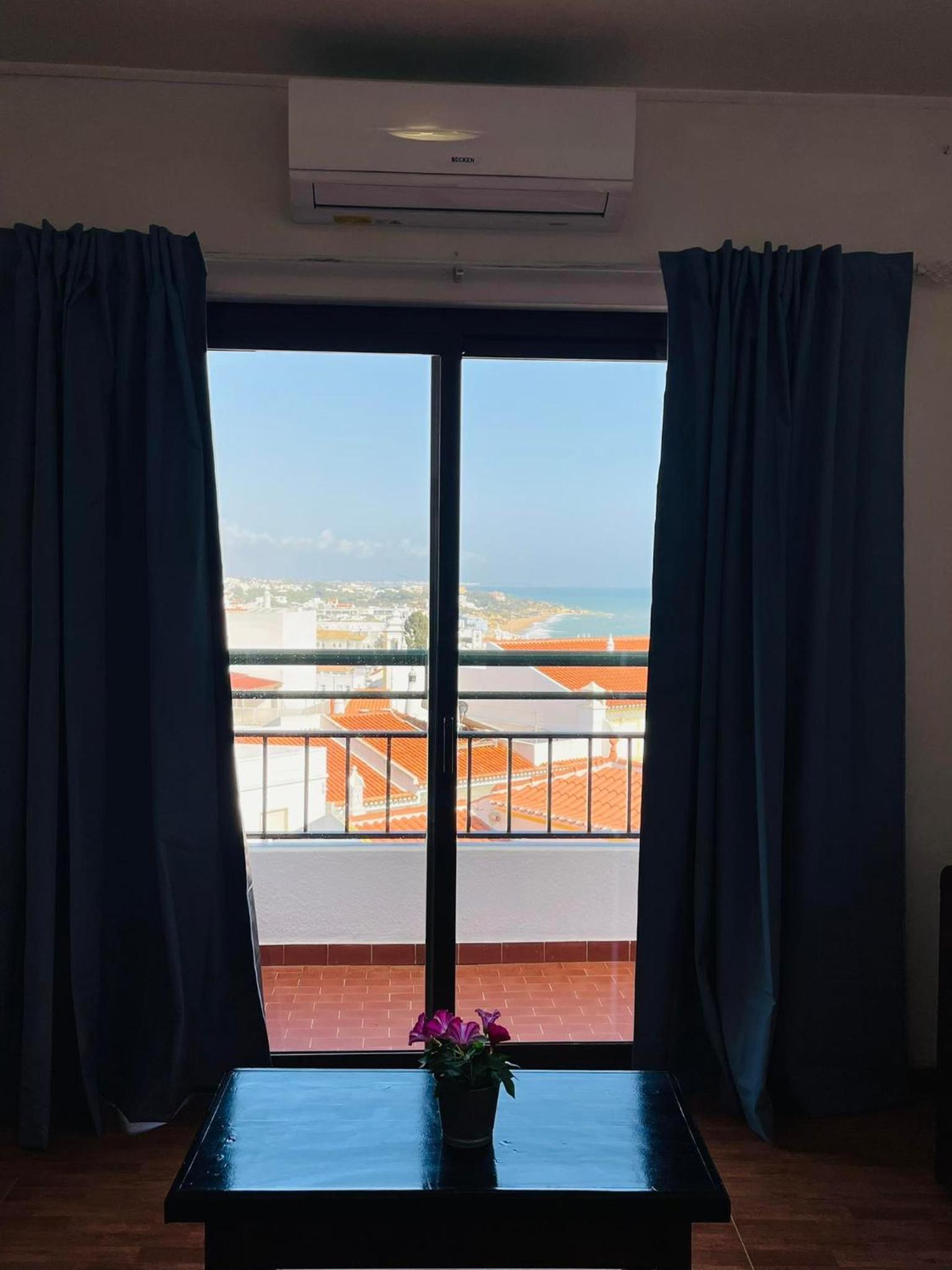 Studio with Sea View - Photo 24