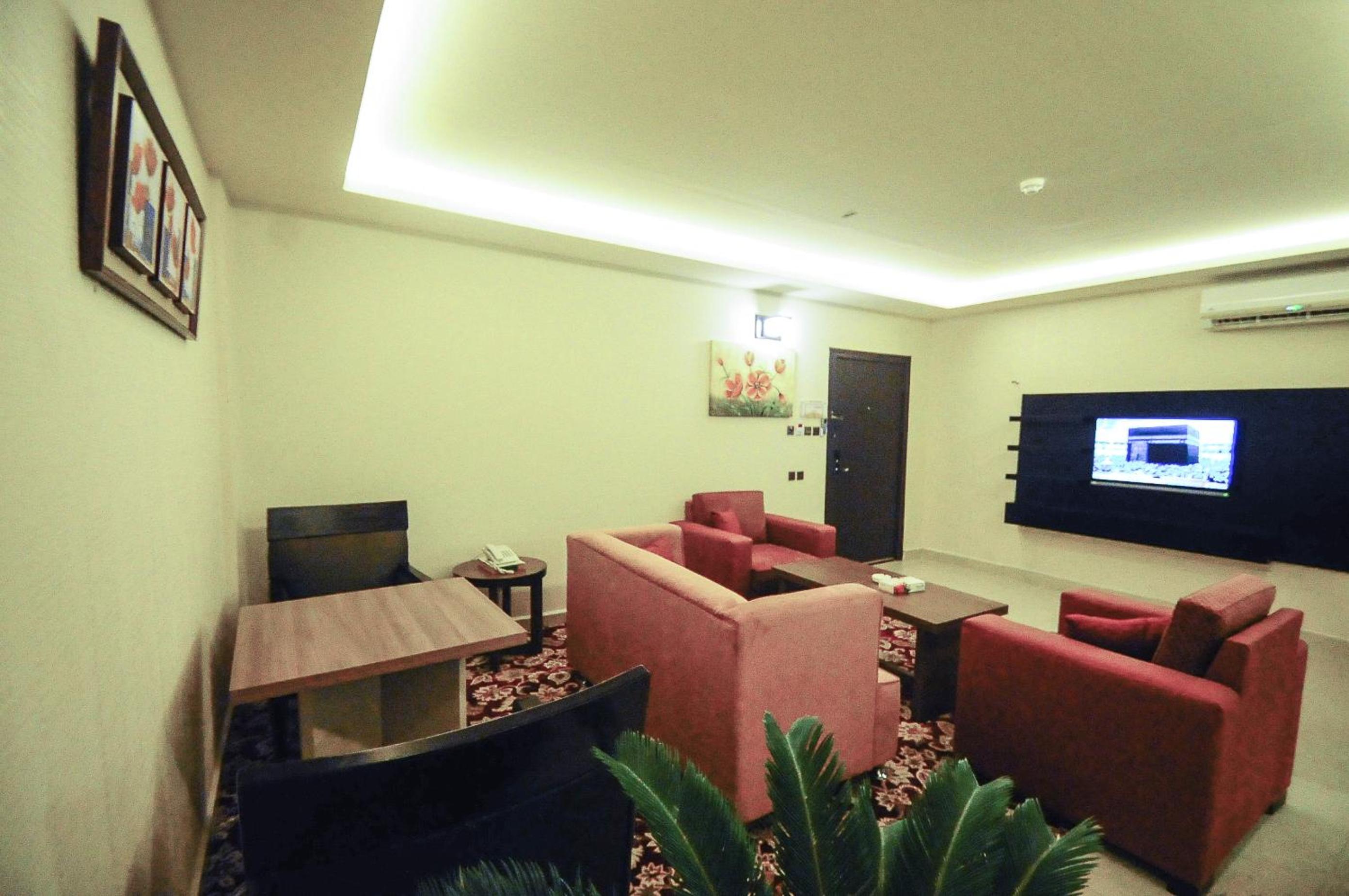 Honeymoon Suite photo 3