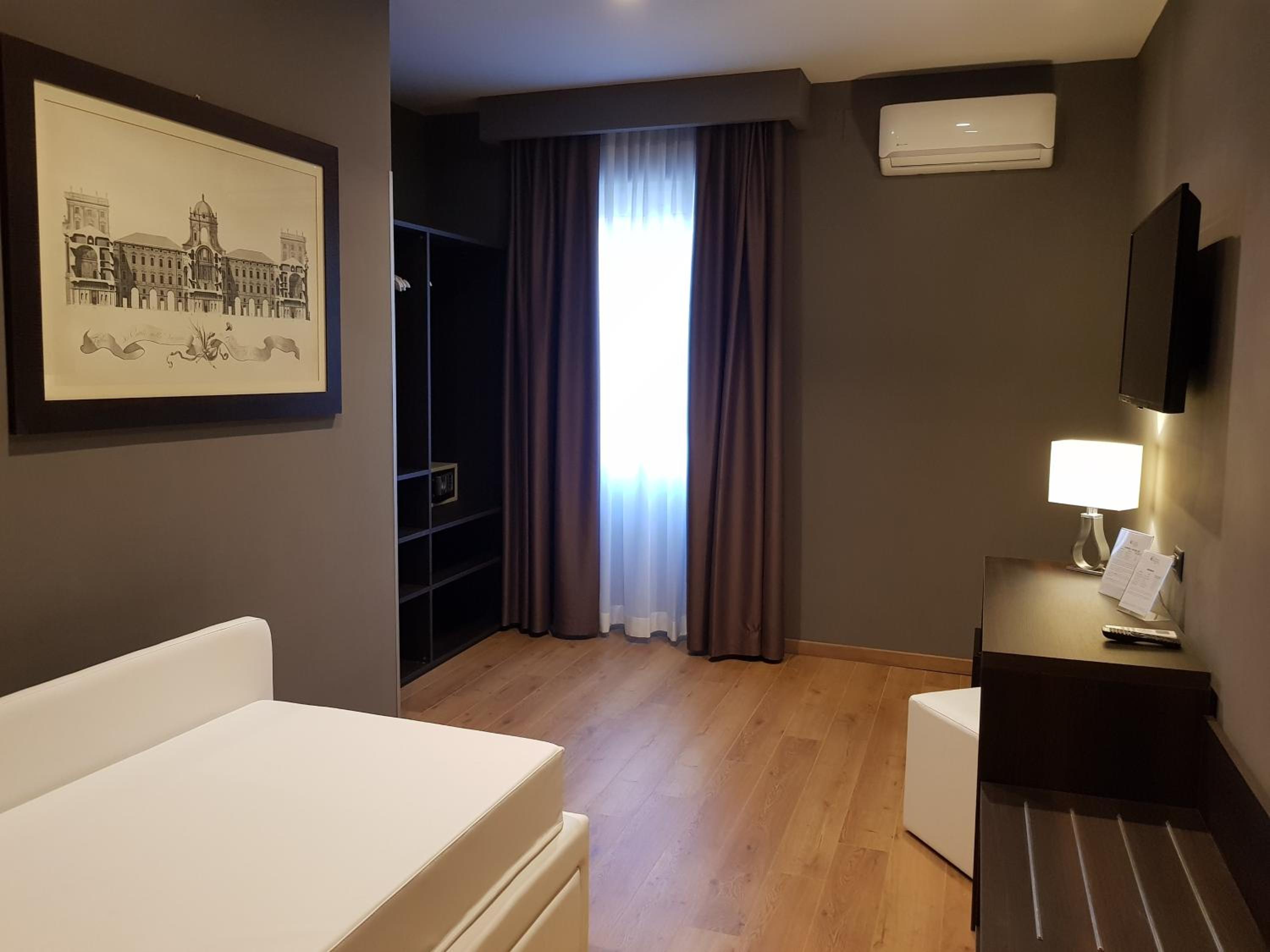 Superior Double Room - Photo 1