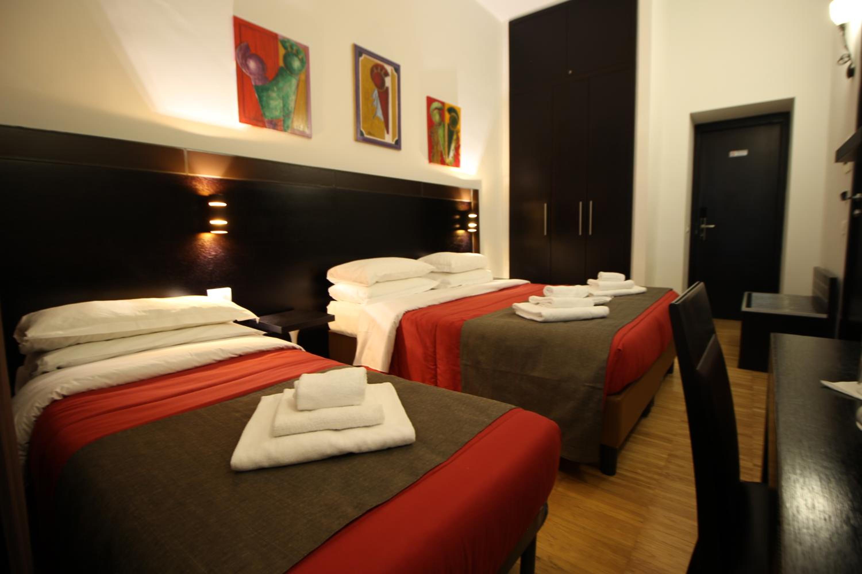 Triple Room photo 2