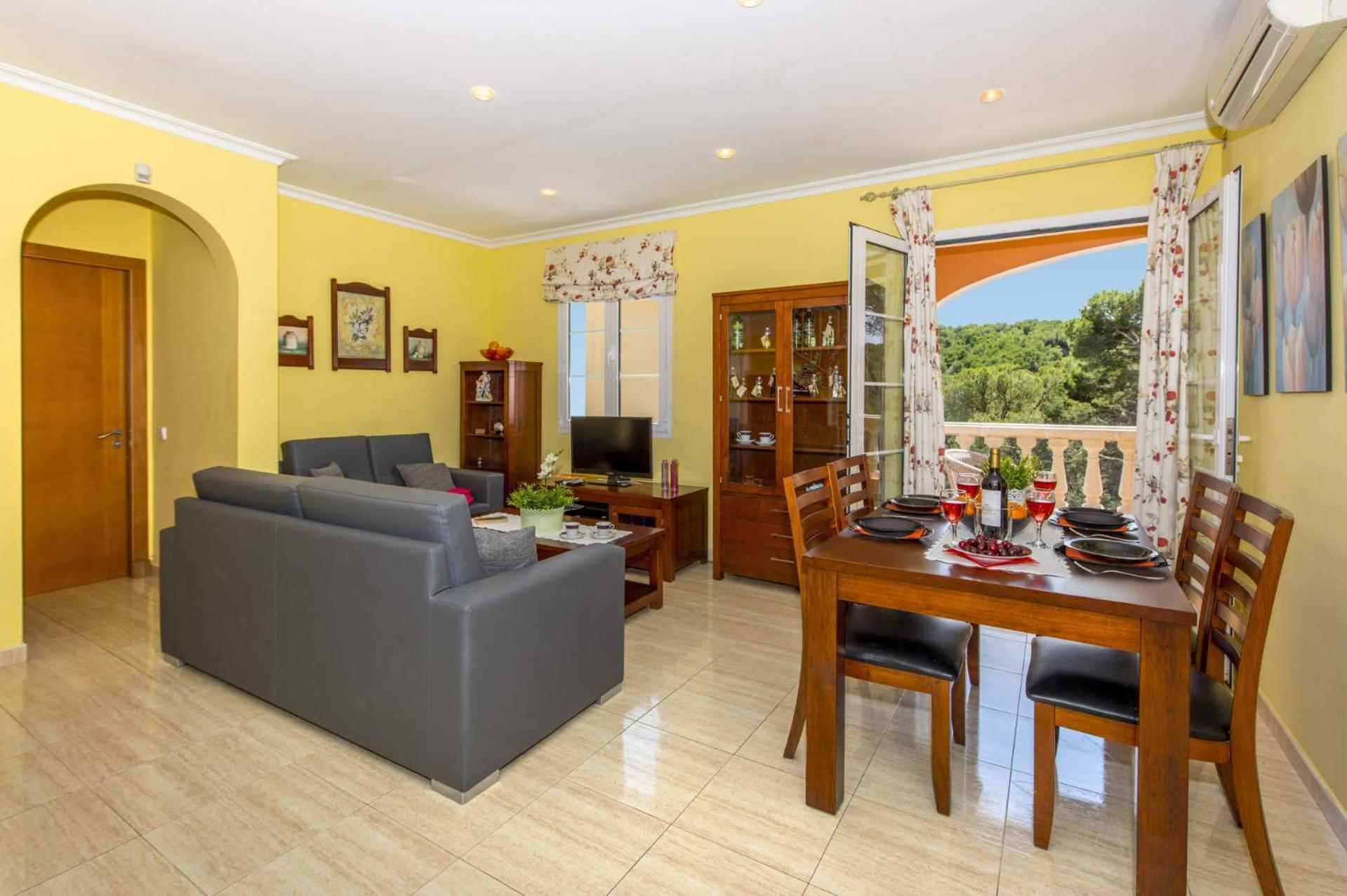 Villa de Tres Habitaciones