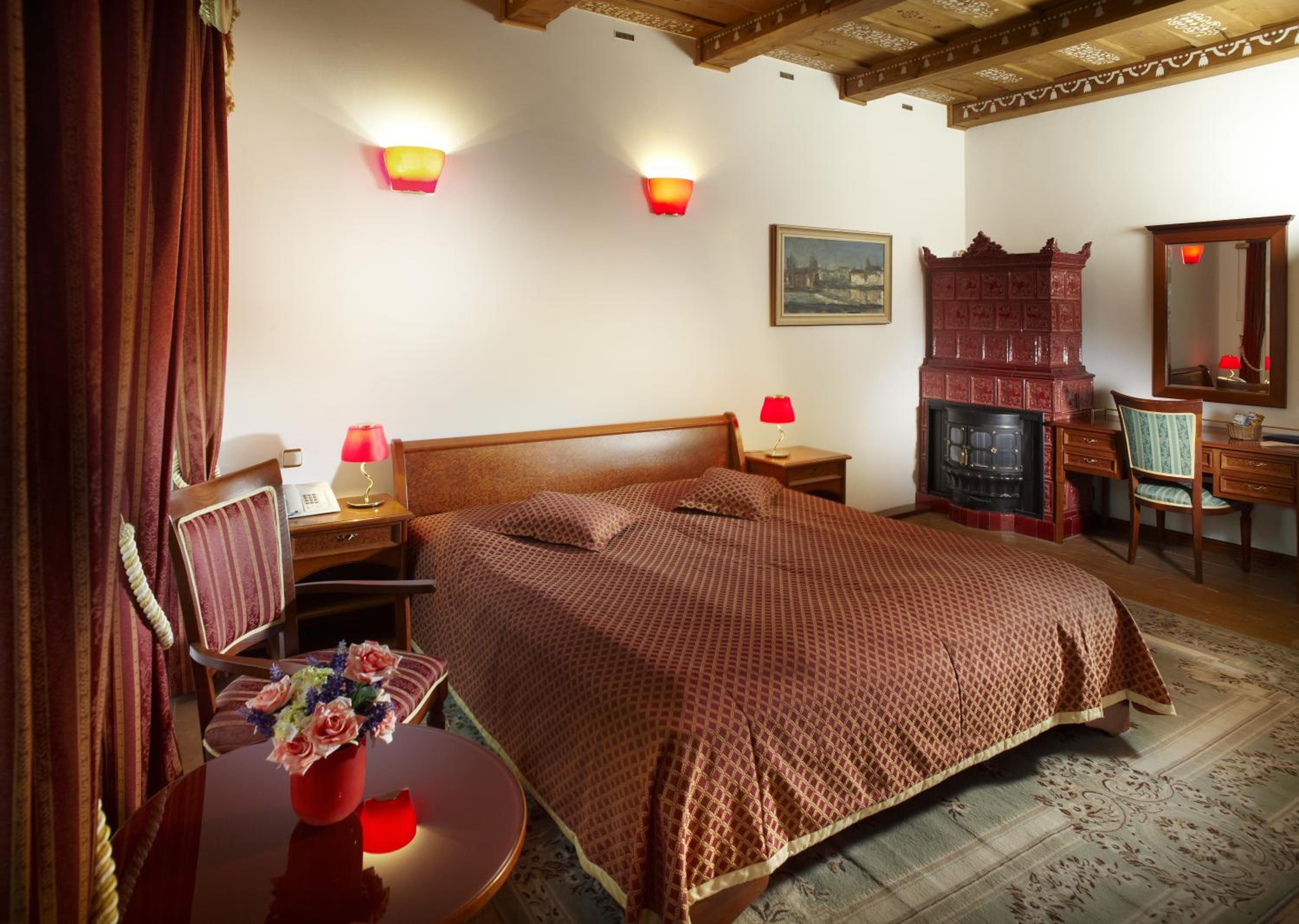 Deluxe Double Room - Photo 10