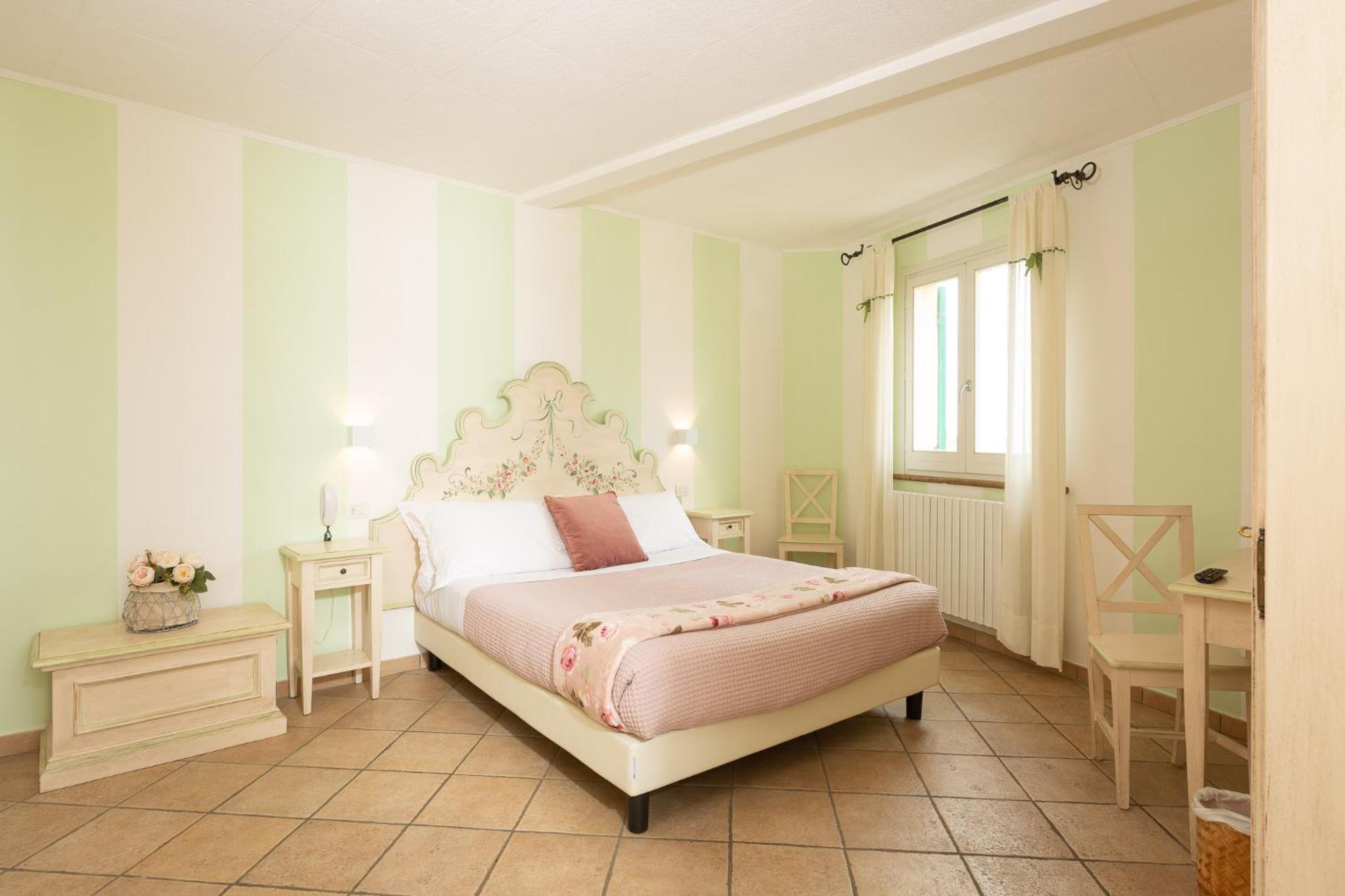 Double Room with Garden View photo 3