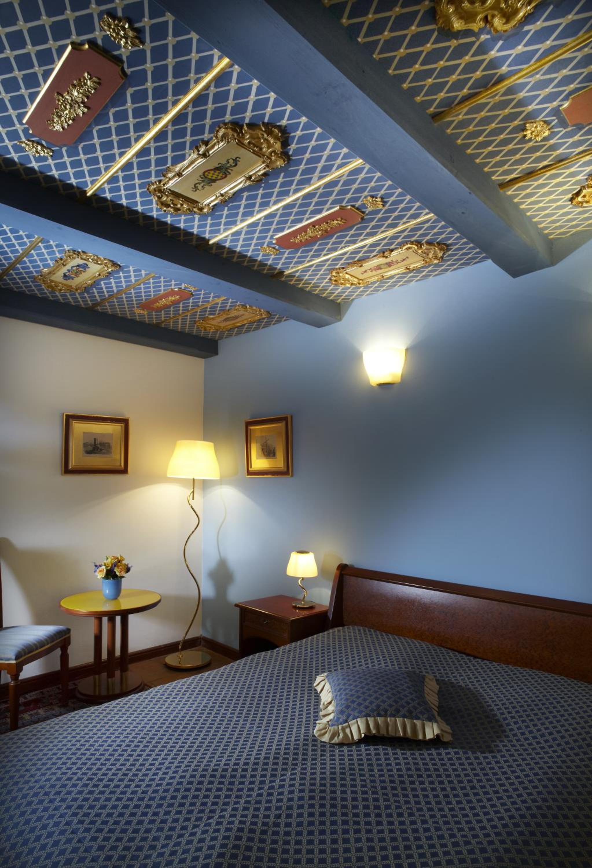 Standard Double Room - Photo 4