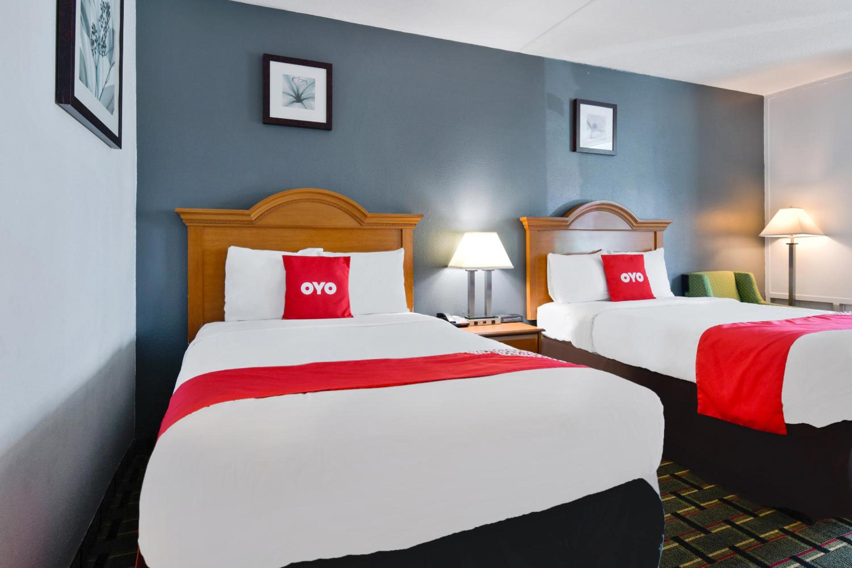 2 Full Bed Accessible photo 1
