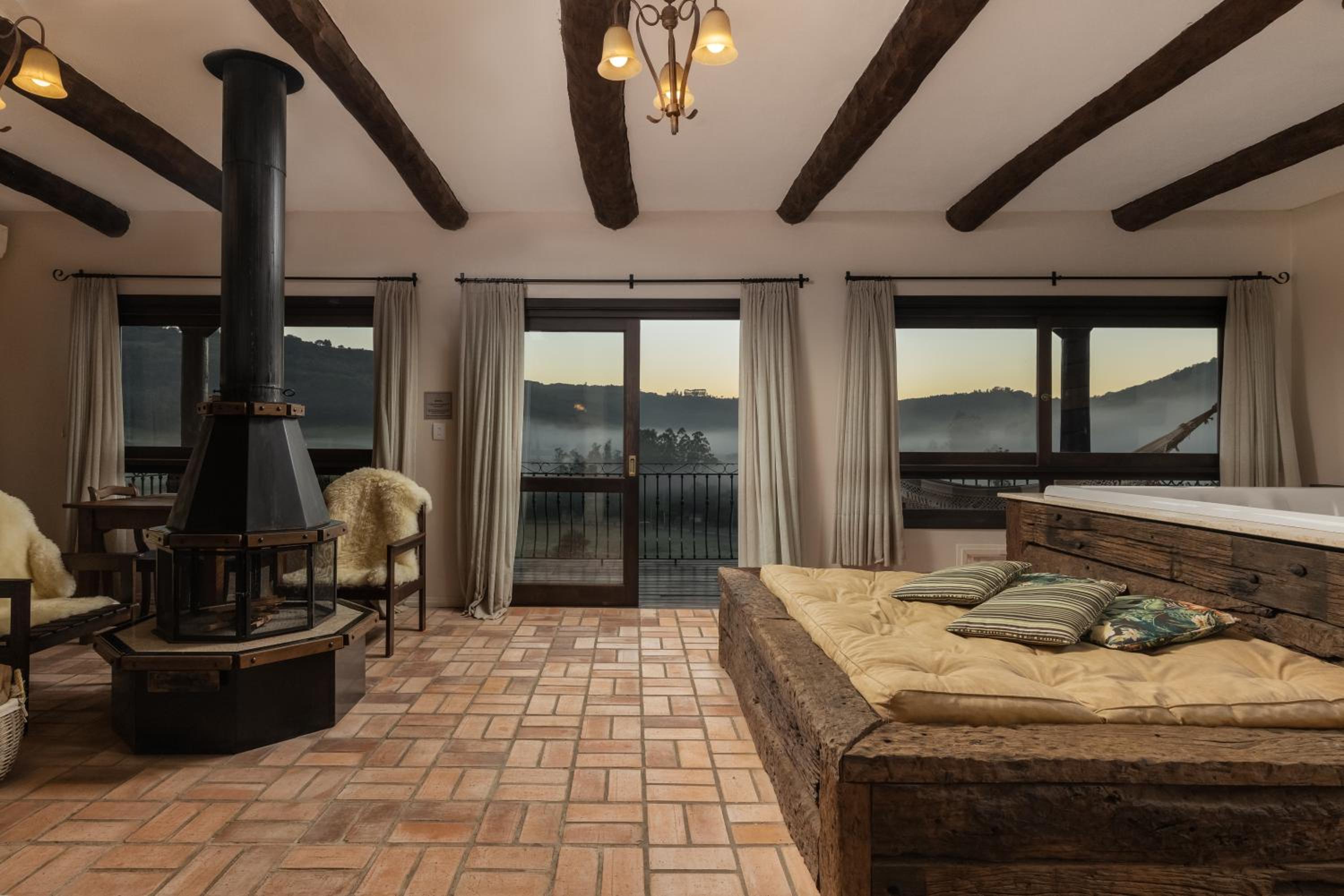 King Suite With Spa Bath