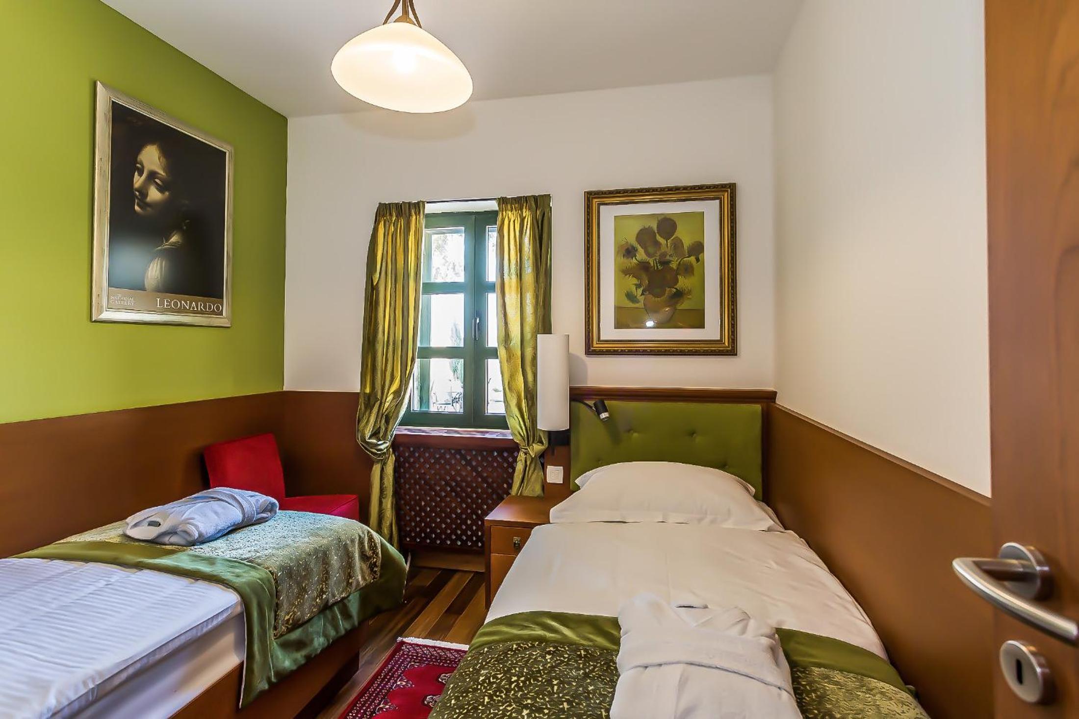 Suite with Terrace photo 3