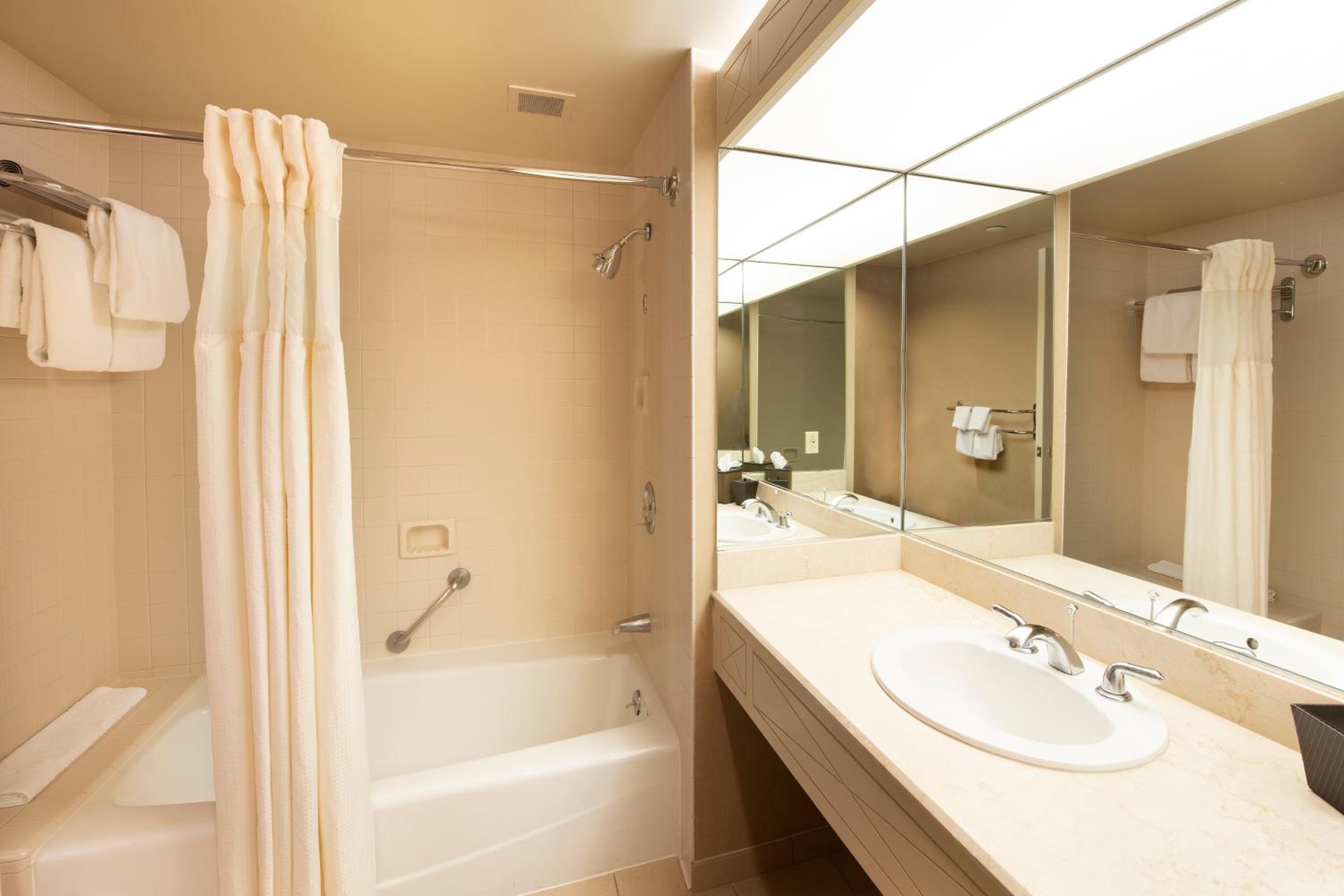 King Room - Disability Access - Photo 2