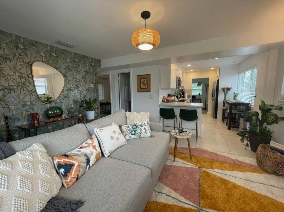 Three-Bedroom House photo 1