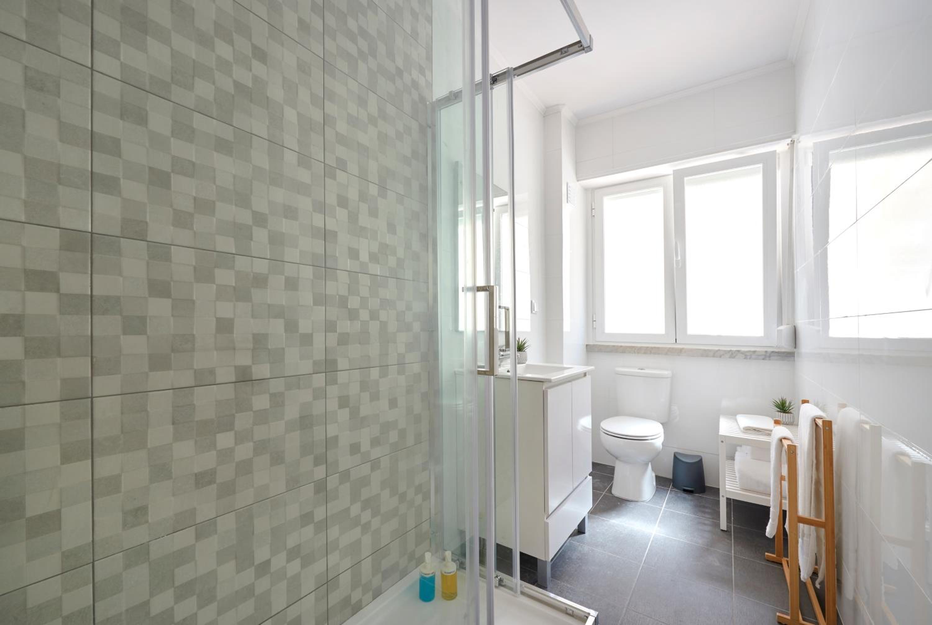 Two-Bedroom Apartment - Photo 26