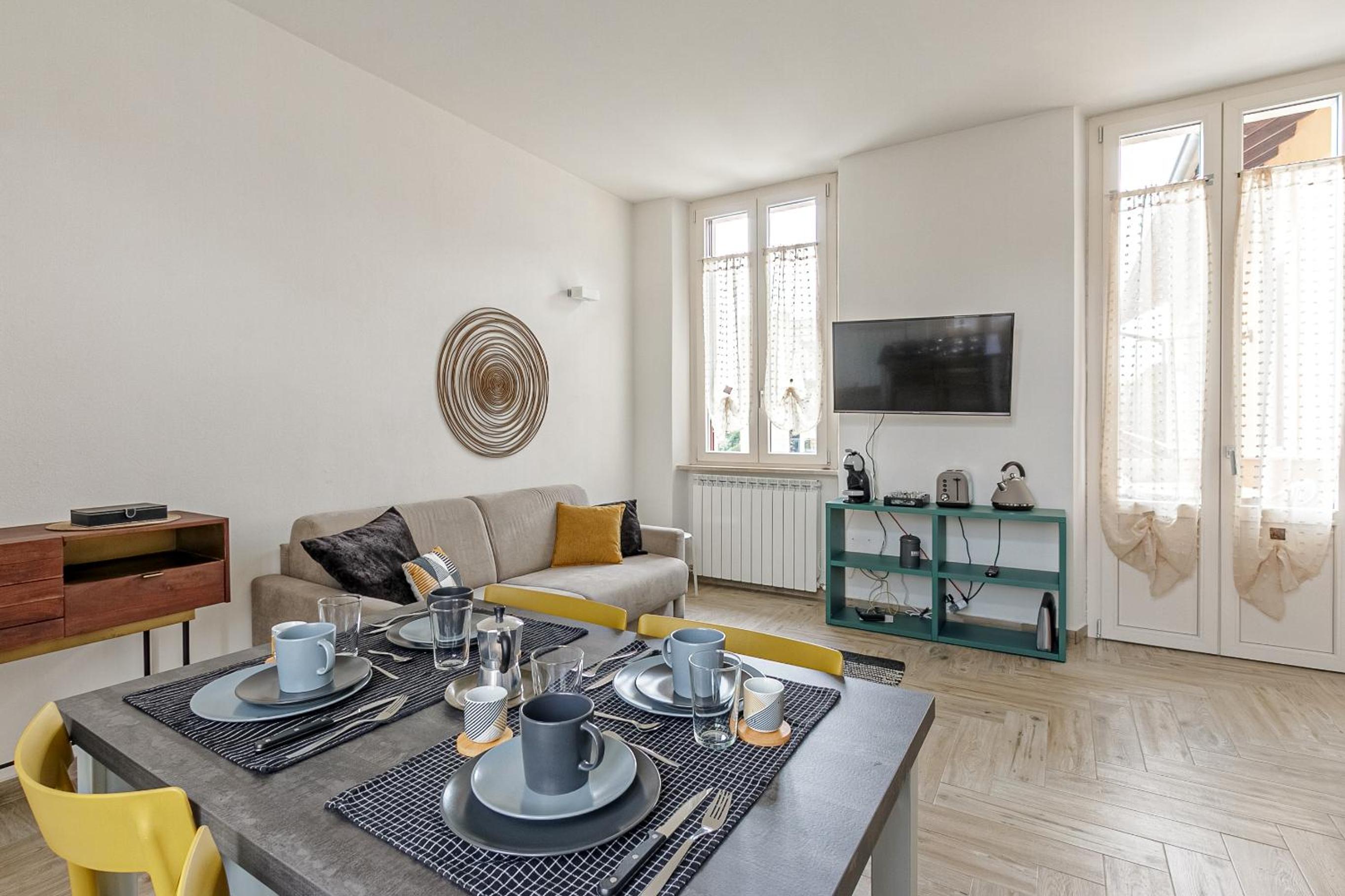Deluxe Apartment