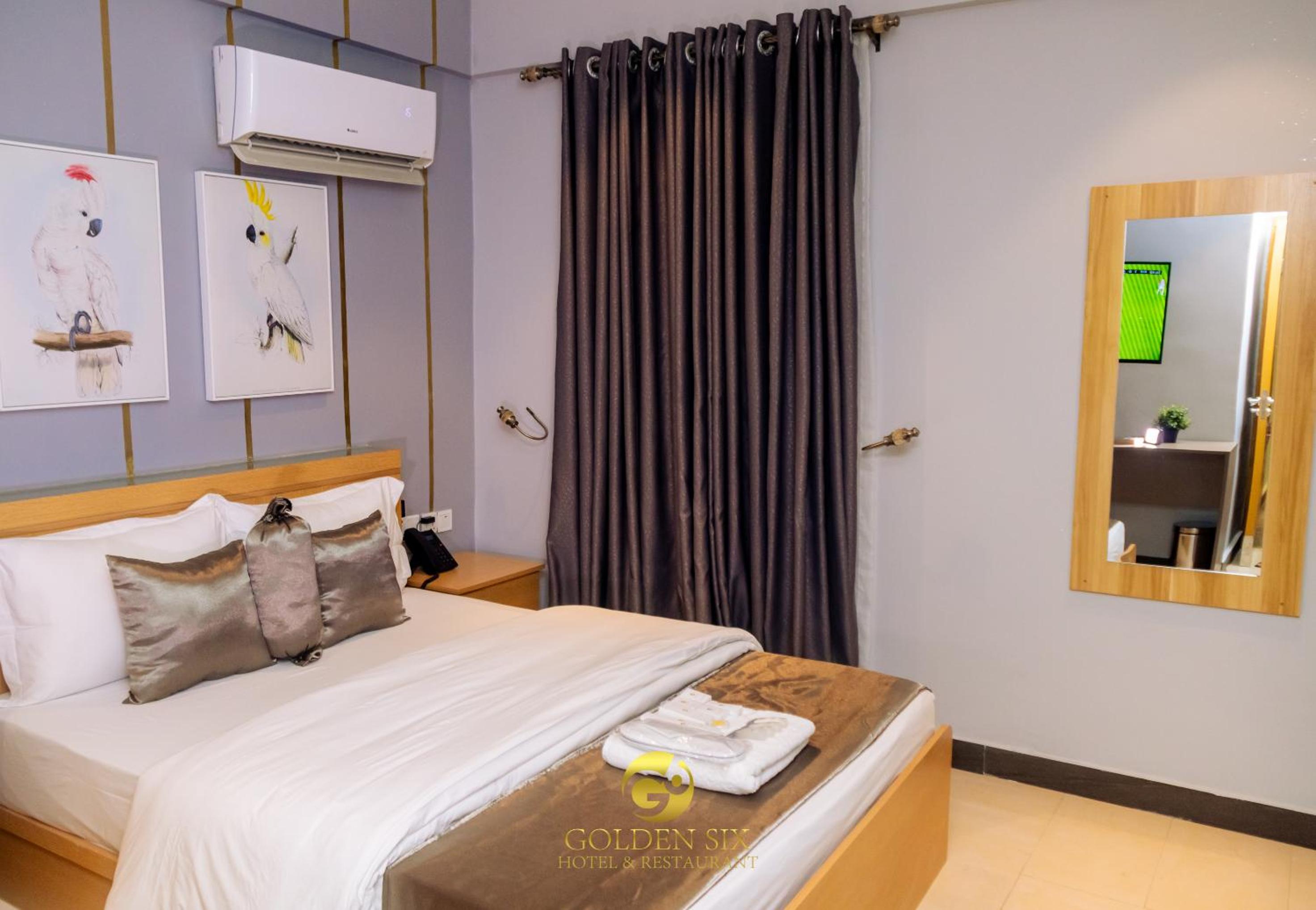 Deluxe Suite - Photo 1