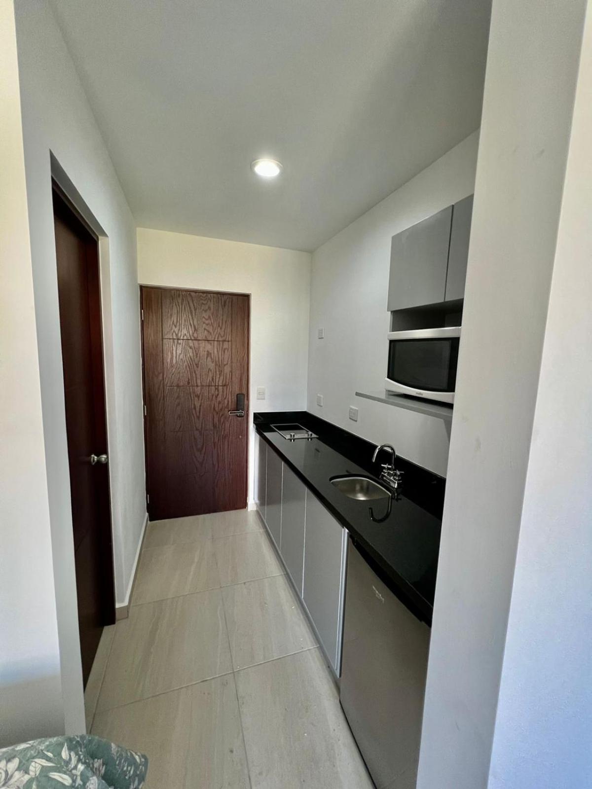 Duplex Quadruple Room - Photo 12