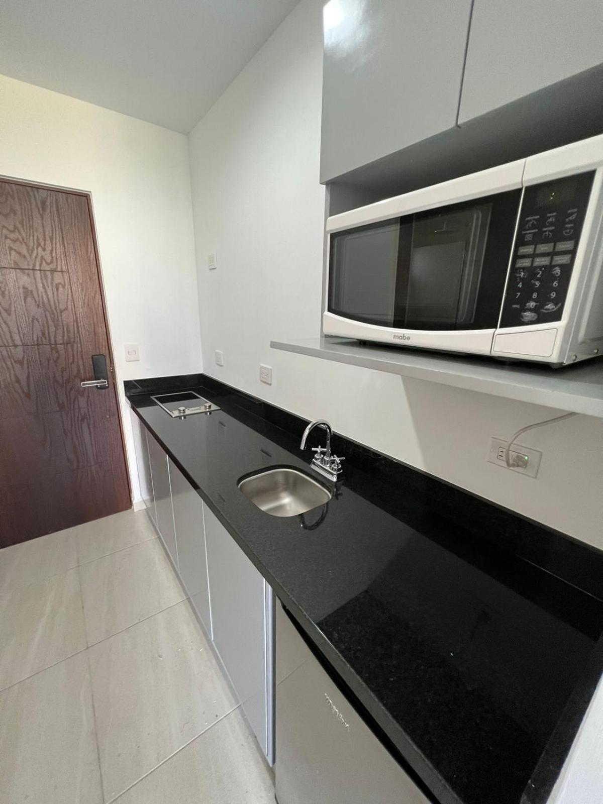 Duplex Quadruple Room - Photo 7