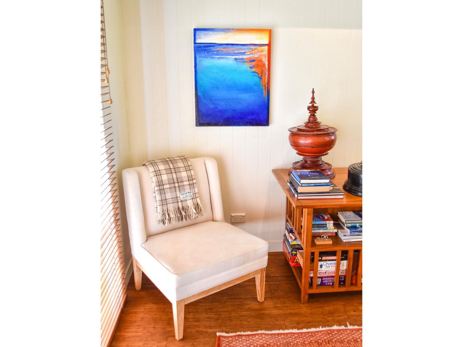 Three-Bedroom Cottage - Photo 6