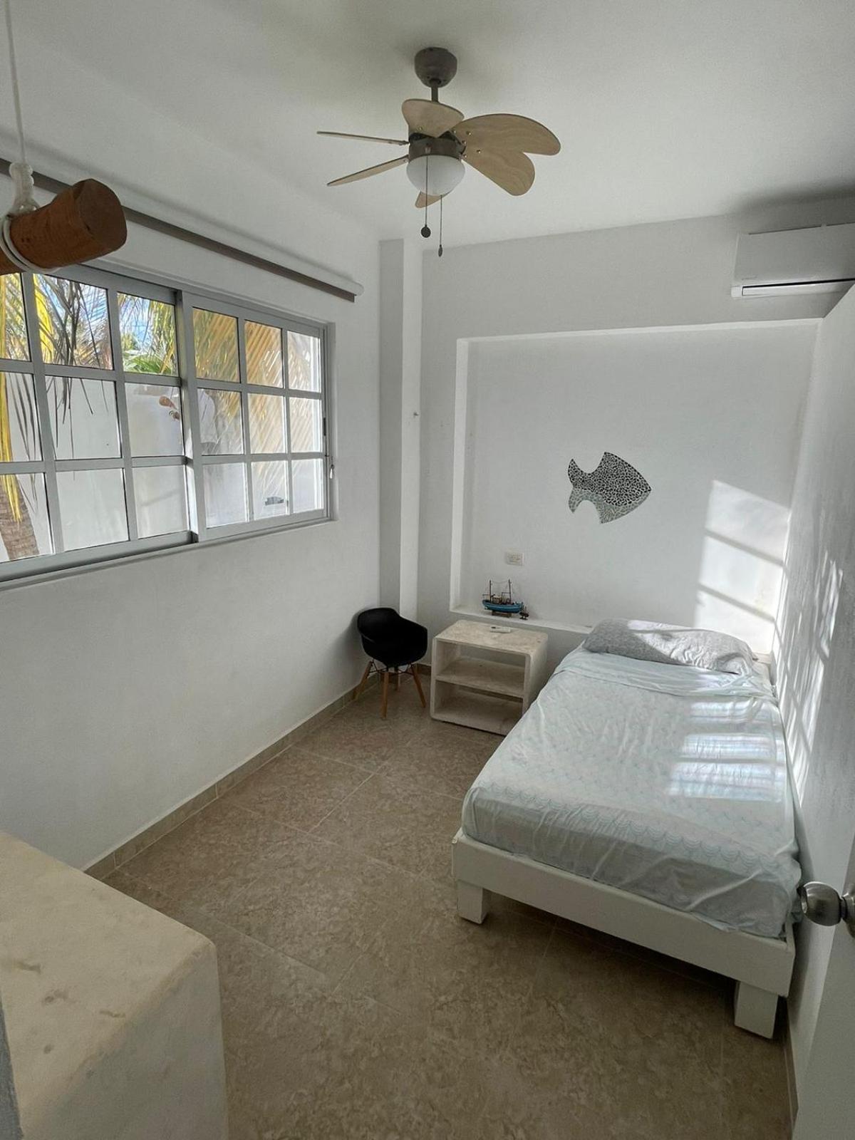 Three-Bedroom Townhouse photo 3
