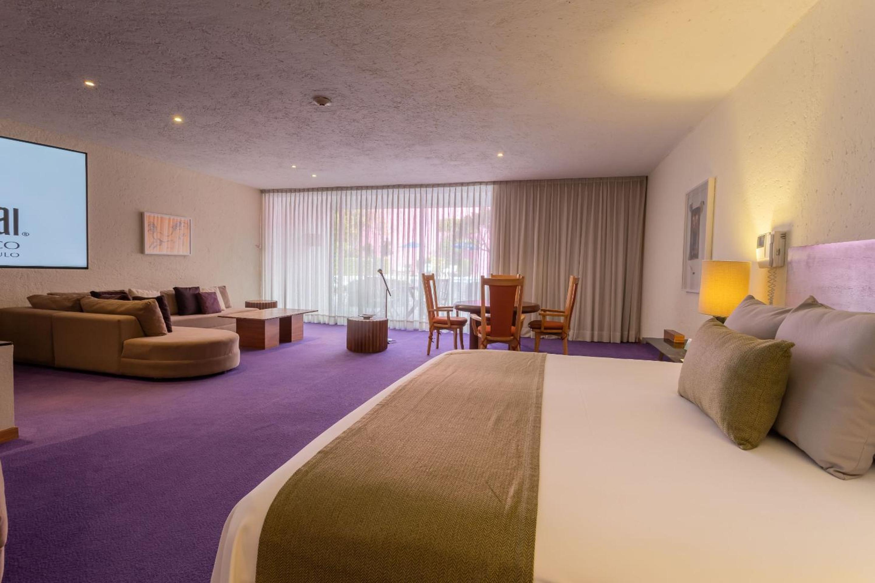 Available room