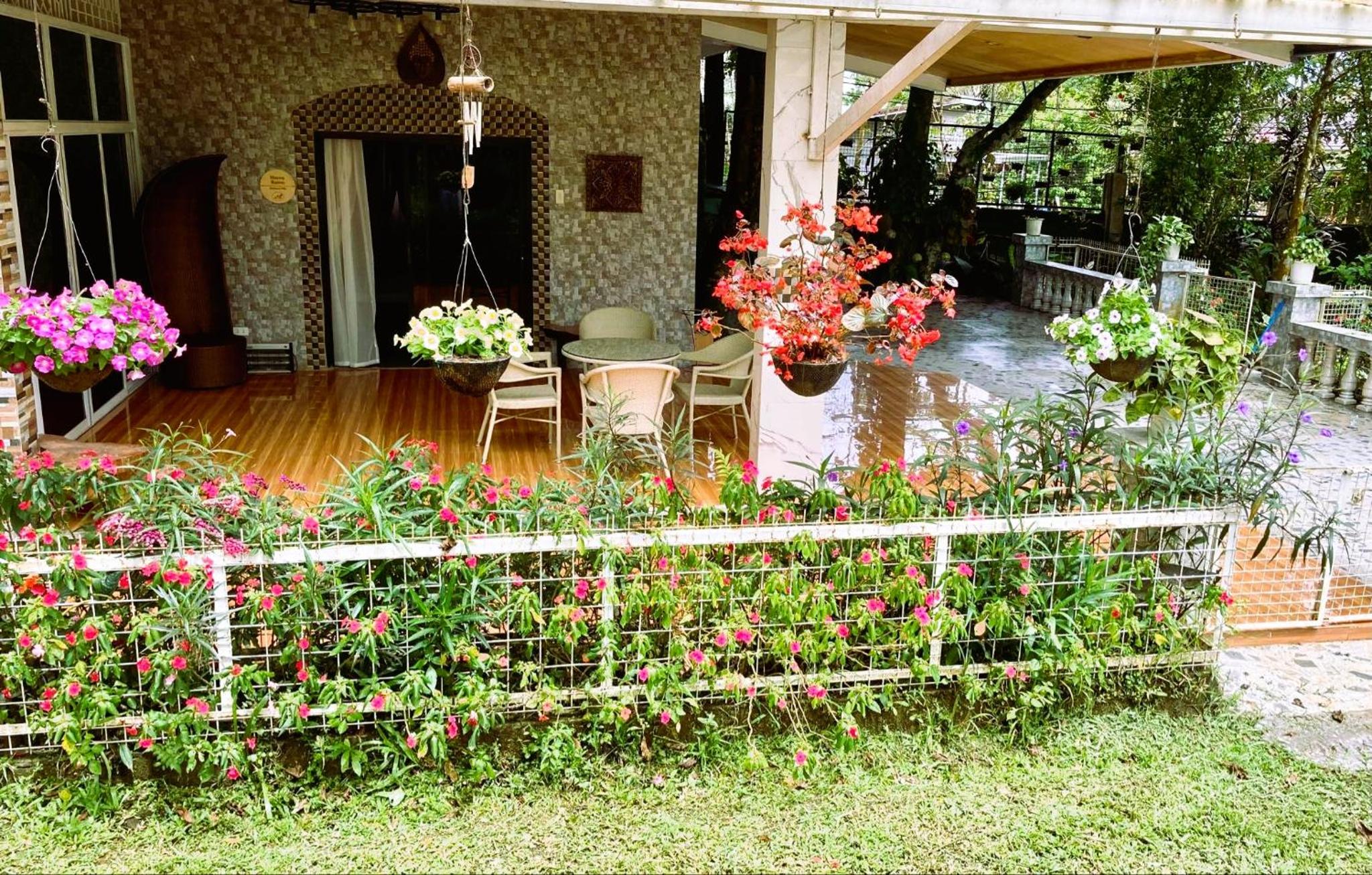 Four-Bedroom House - Photo 10